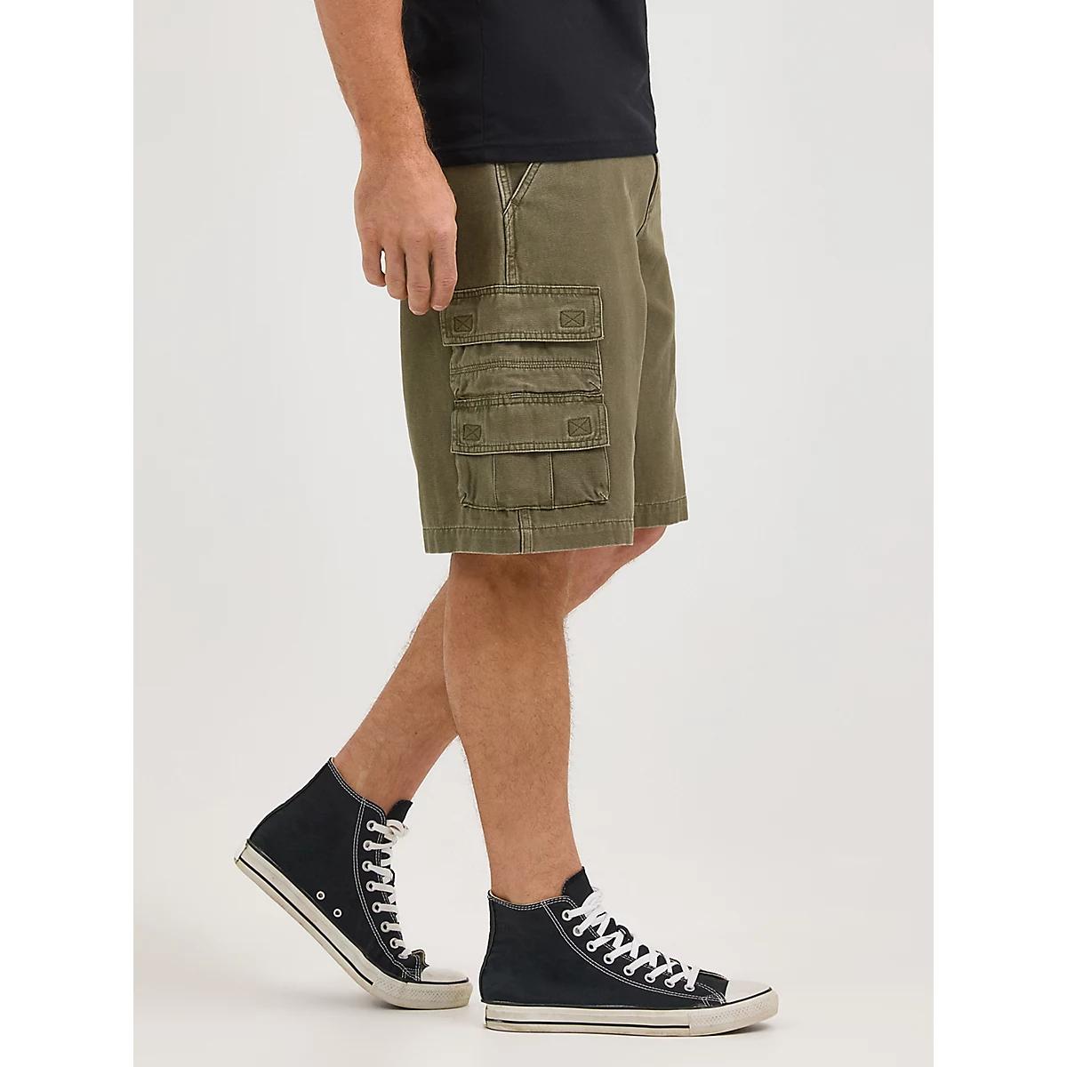 Men's Cargo Short in Rubber Product Image