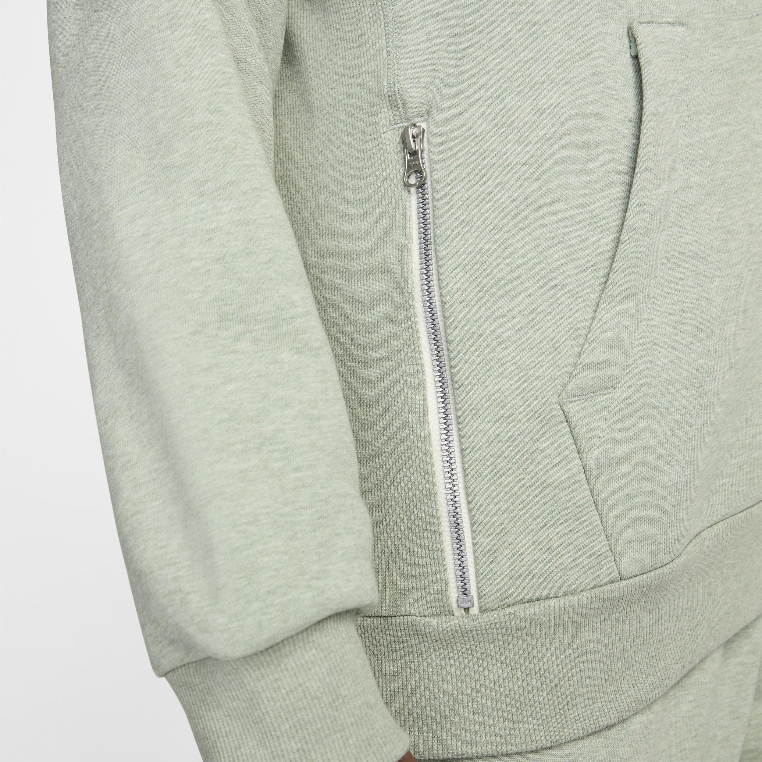 Nike Standard Issue Men's Dri-FIT Pullover Basketball Hoodie Product Image