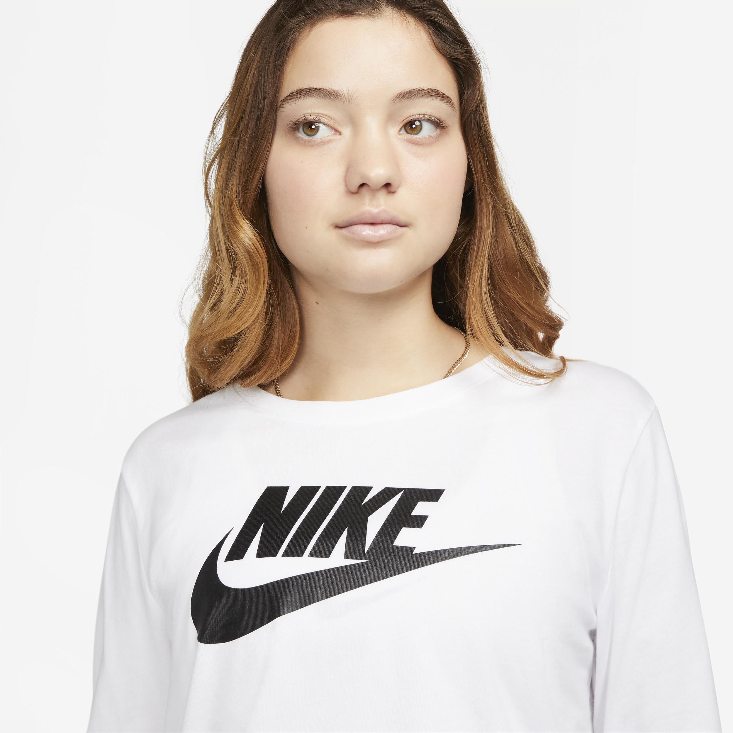 Nike Sportswear Essentials Women's Long-Sleeve Logo T-Shirt Product Image