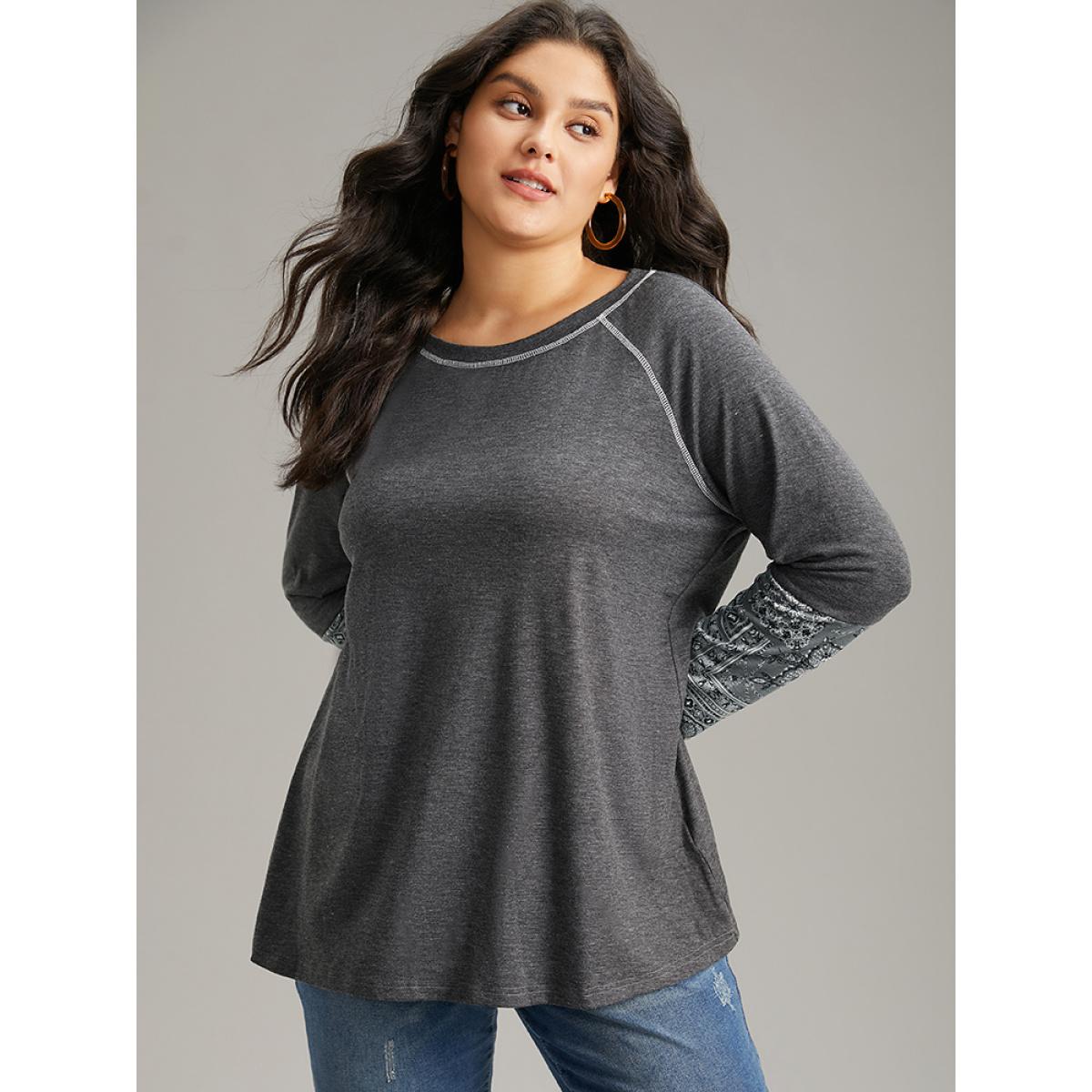 Plus Size Bandana Print Crew Neck Raglan Sleeve T-shirt Gray Women Casual Printed Bohemian Print Round Neck Dailywear T-shirts BloomChic 26/4X Product Image