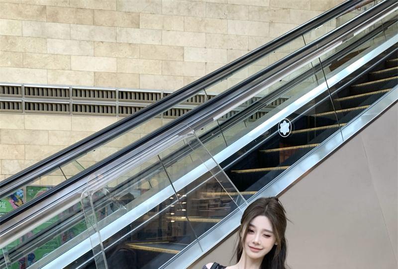 Long-Sleeve V-Neck Melange Knit Top / Lace Tank Top / Plaid Pleated Mini A-Line Skirt Product Image