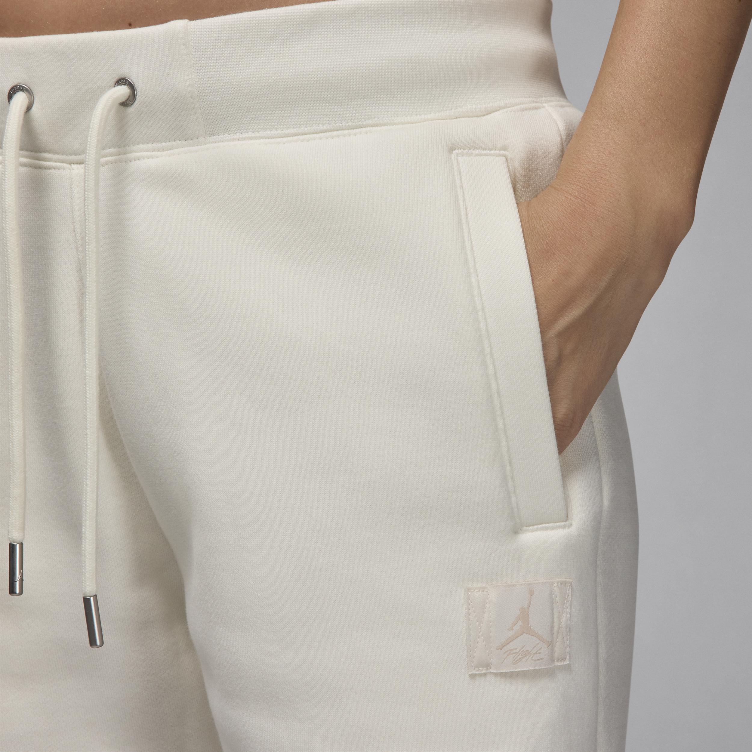 Women's Jordan Flight Fleece Pants Product Image