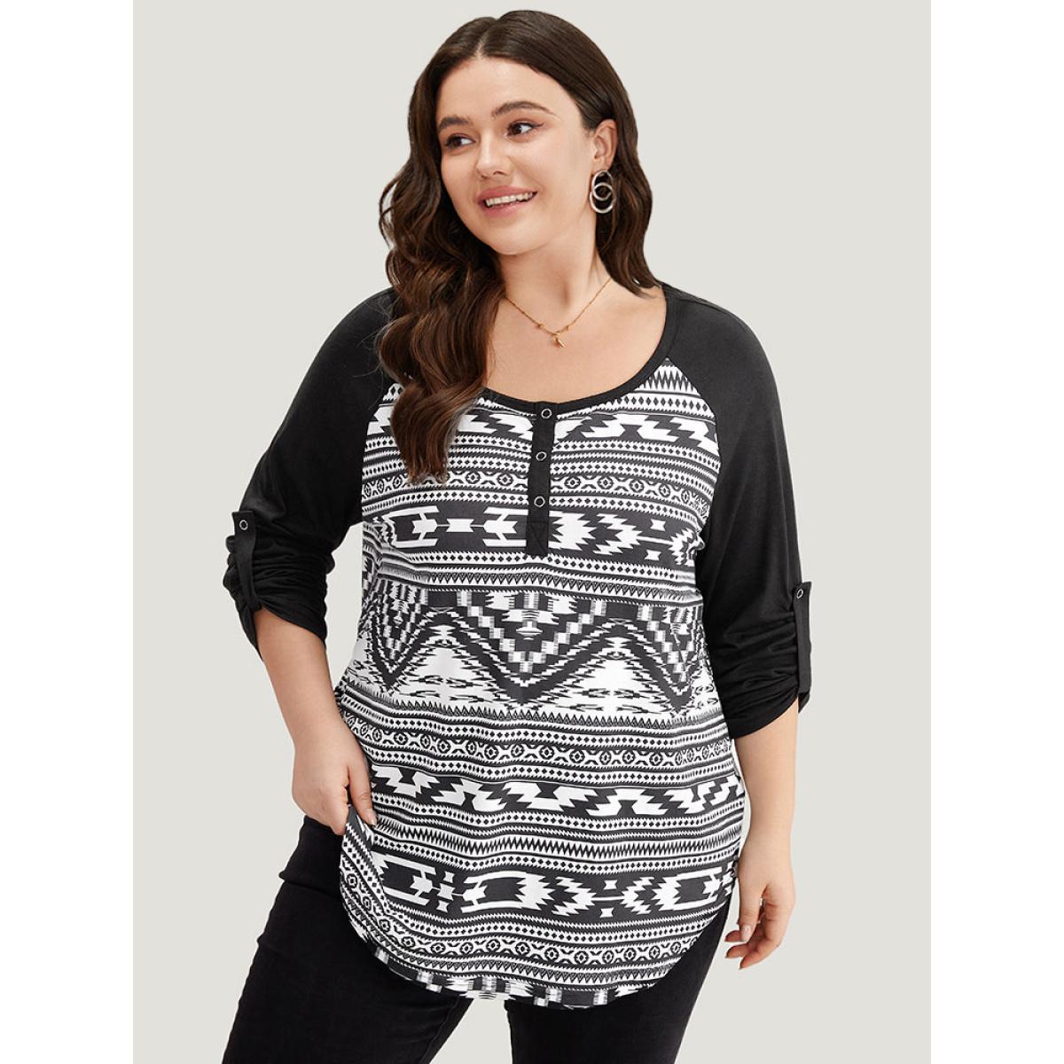 Plus Size Geometric Patchwork Button Down T-shirt Black Women Casual Contrast Geometric Open Front Dailywear T-shirts BloomChic 18-20/2X Product Image