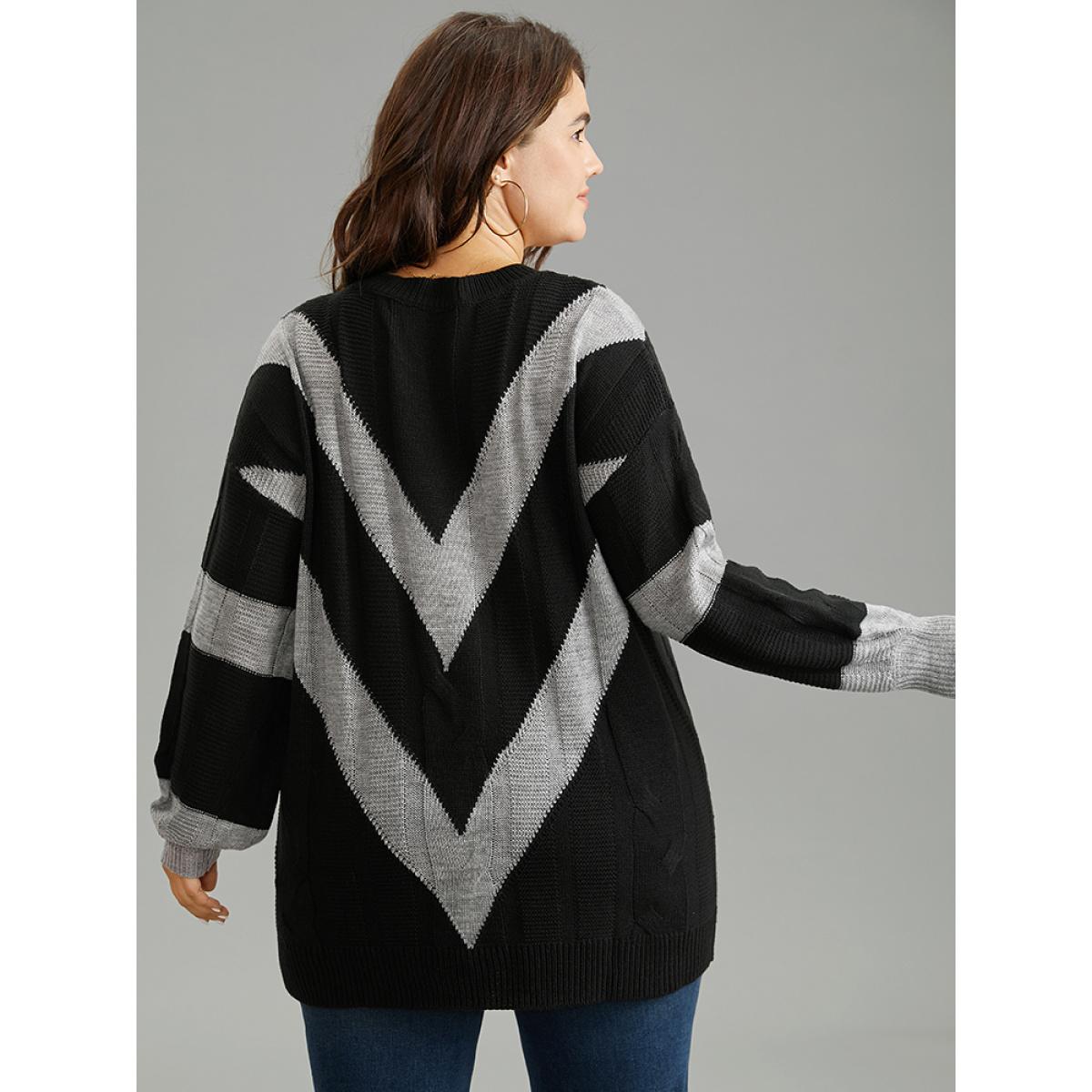 Plus Size Geometric Contrast V Neck Pullover Black Women Casual Loose Long Sleeve V-neck Everyday Pullovers BloomChic 12/L Product Image