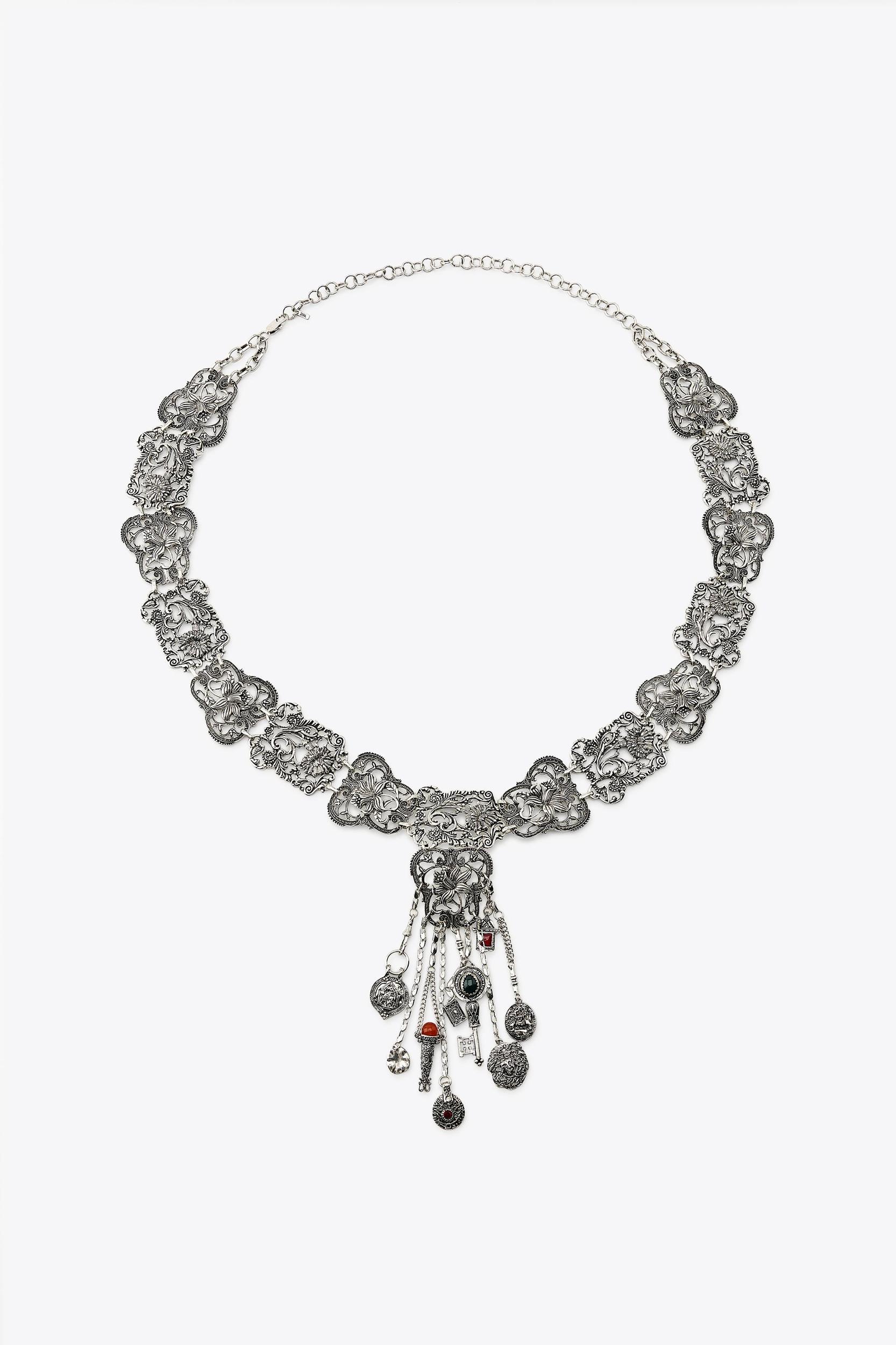 FLOWER CHARMS METAL BELT Product Image