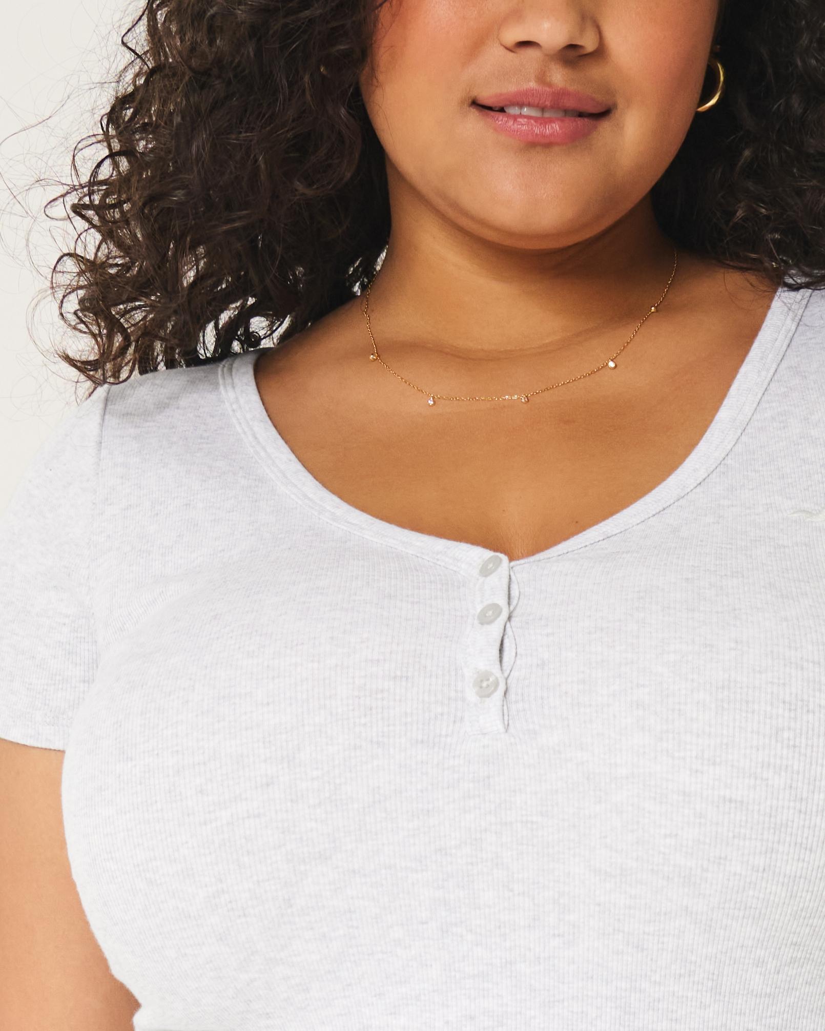 Ribbed Short-Sleeve Icon Henley Product Image