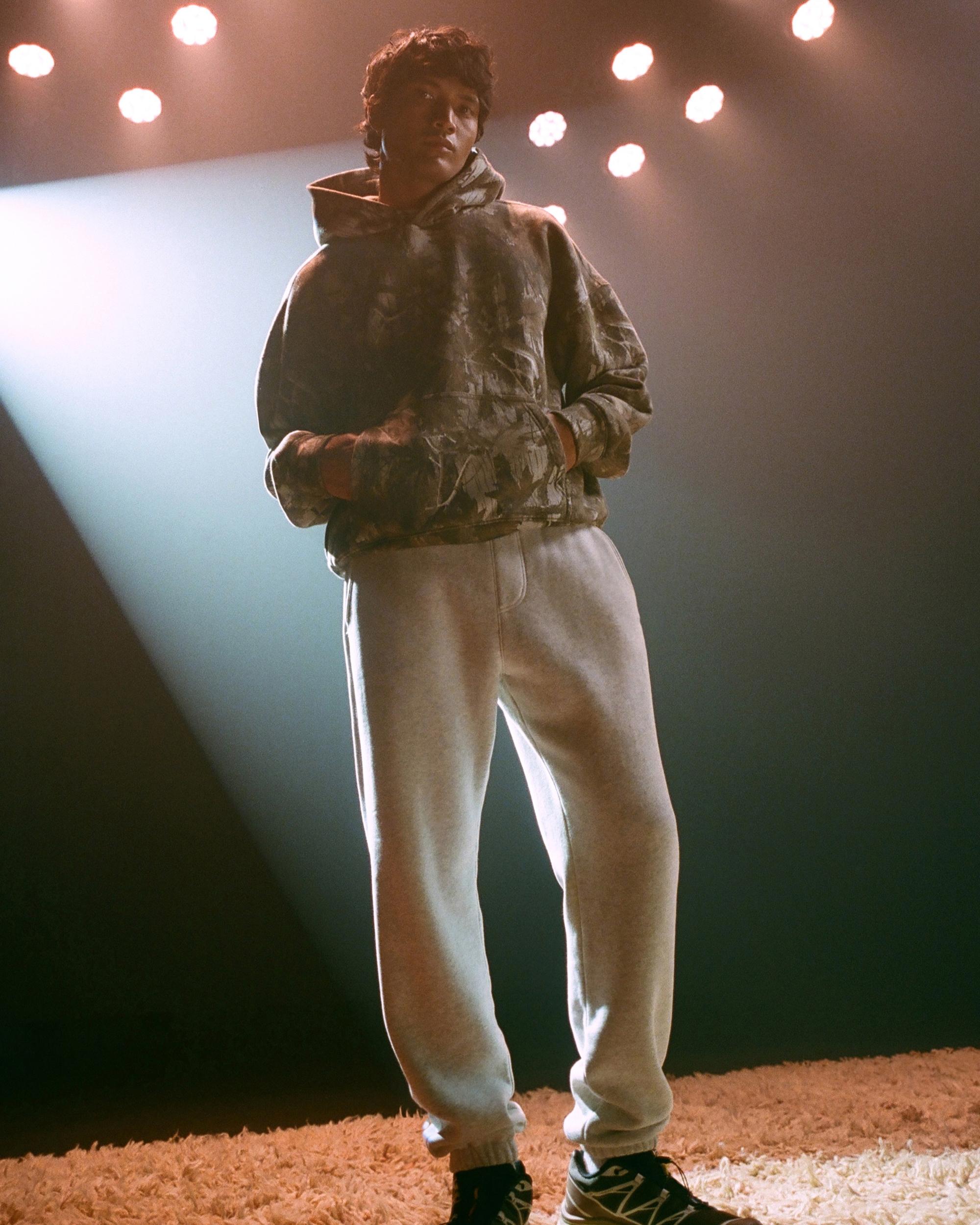 Relaxed Fleece Logo Joggers Product Image