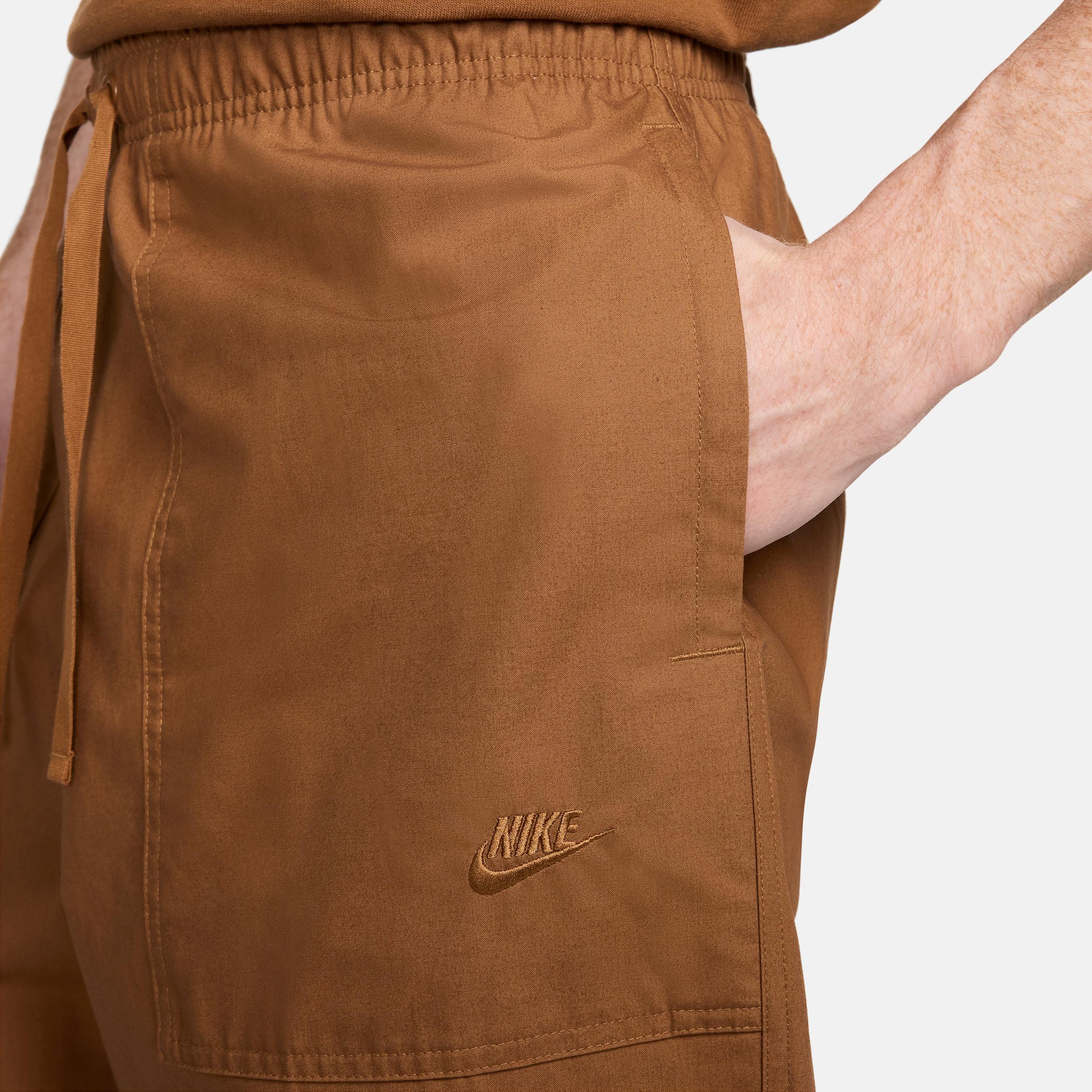 Nike Men's Club Pants Product Image
