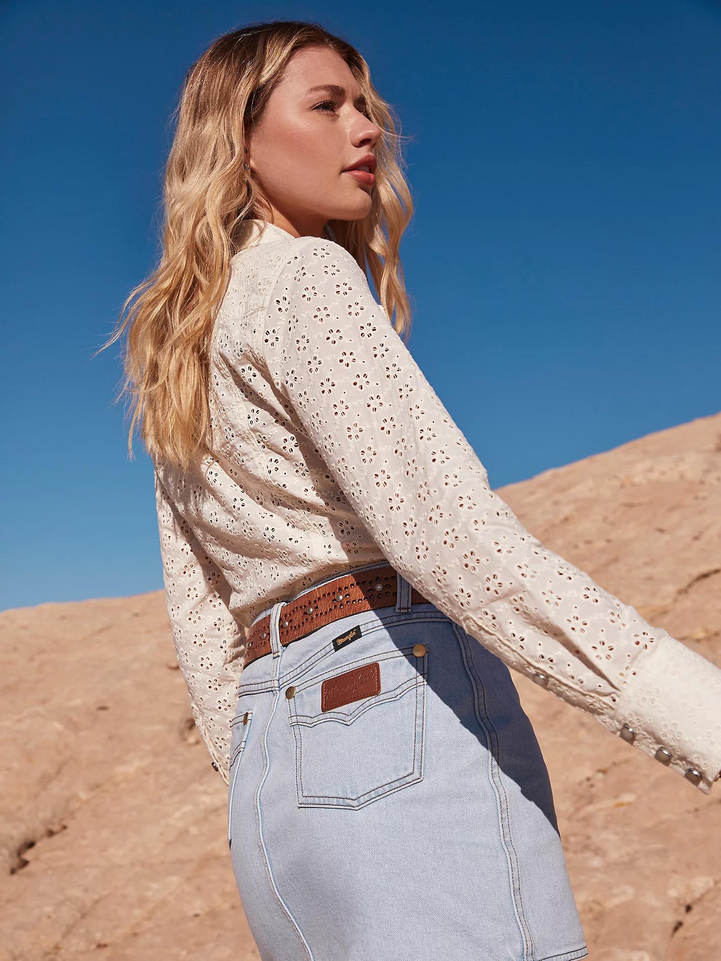 Wrangler® x Yellow Rose by Kendra Scott Pearl Snap Shirt | Women's TOPS | Wrangler® Product Image