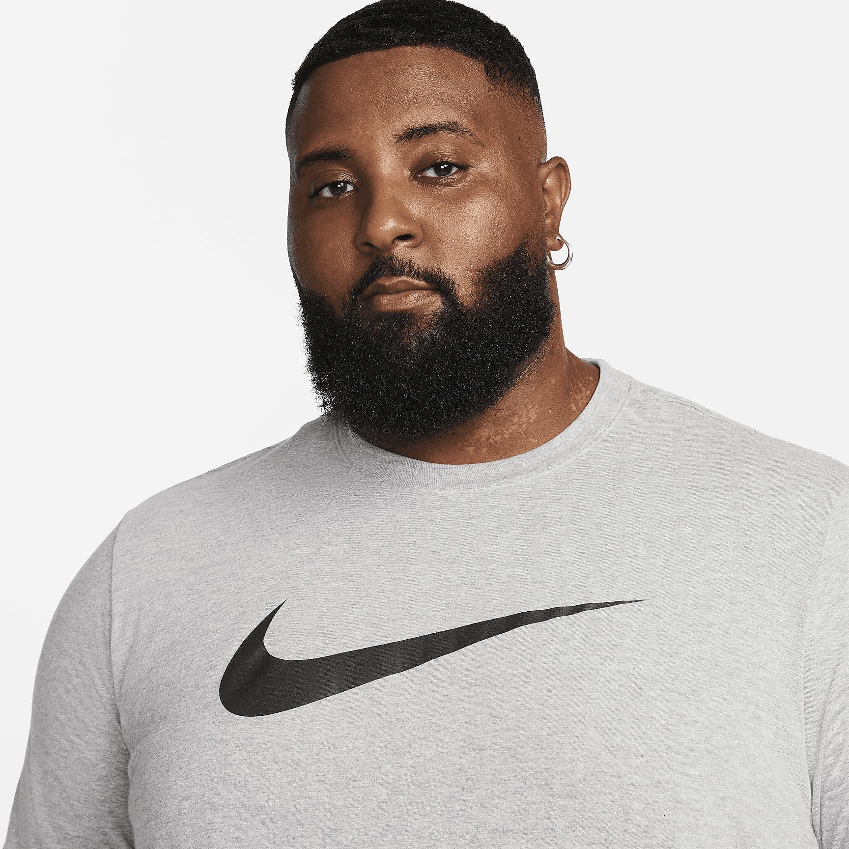 Men's Nike Sportswear Long-Sleeve T-Shirt Product Image