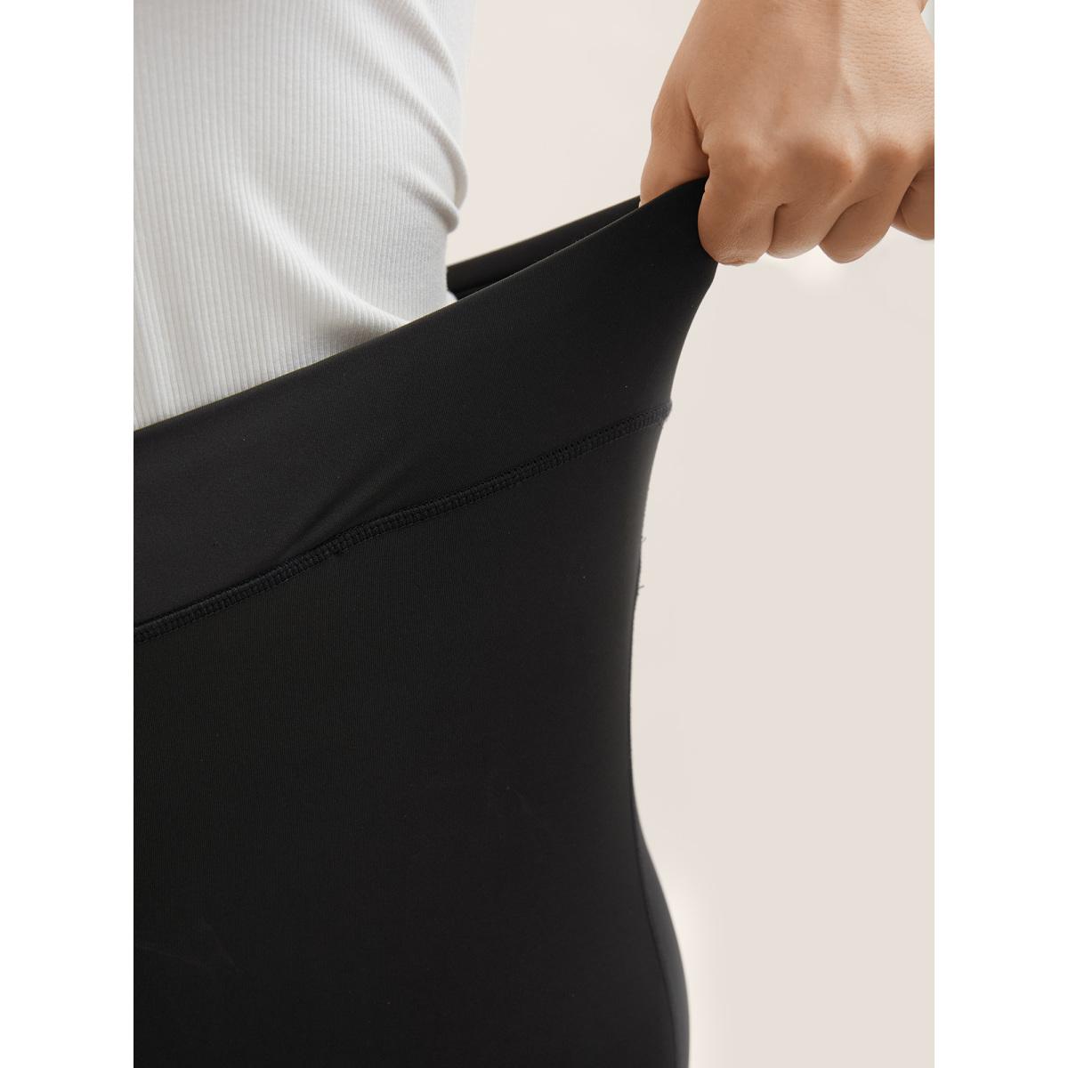 Plus Size Stretchy Classic High-Rise Leggings Women Black High stretch Bootcut High Rise Everyday-Casual Leggings BloomChic 28/5X Product Image