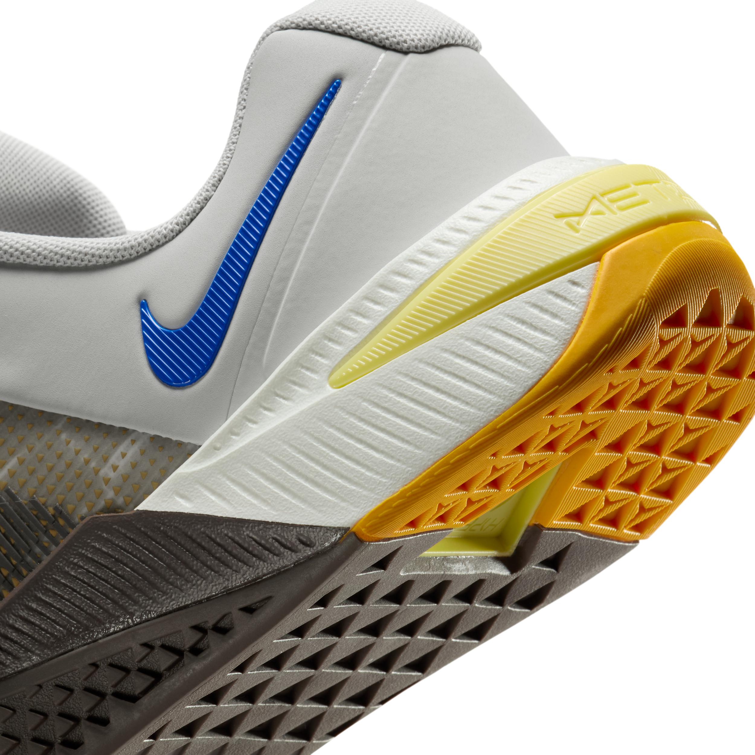Nike Mens Metcon 10 AMP Workout Shoes | HQ2615-001 Product Image