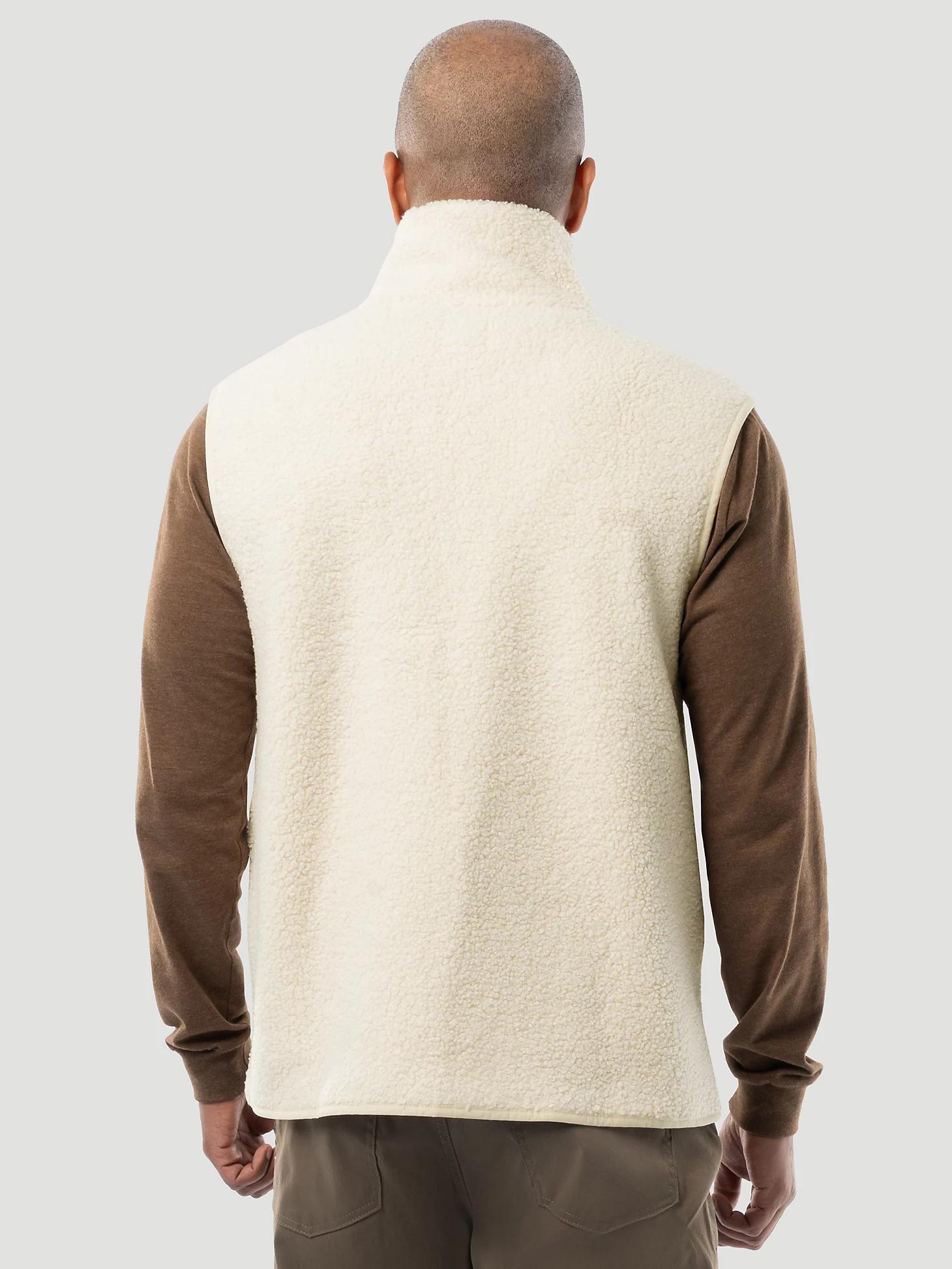 Men's Wrangler ATG™ Sherpa Utility Hiking Vest Caviar Product Image