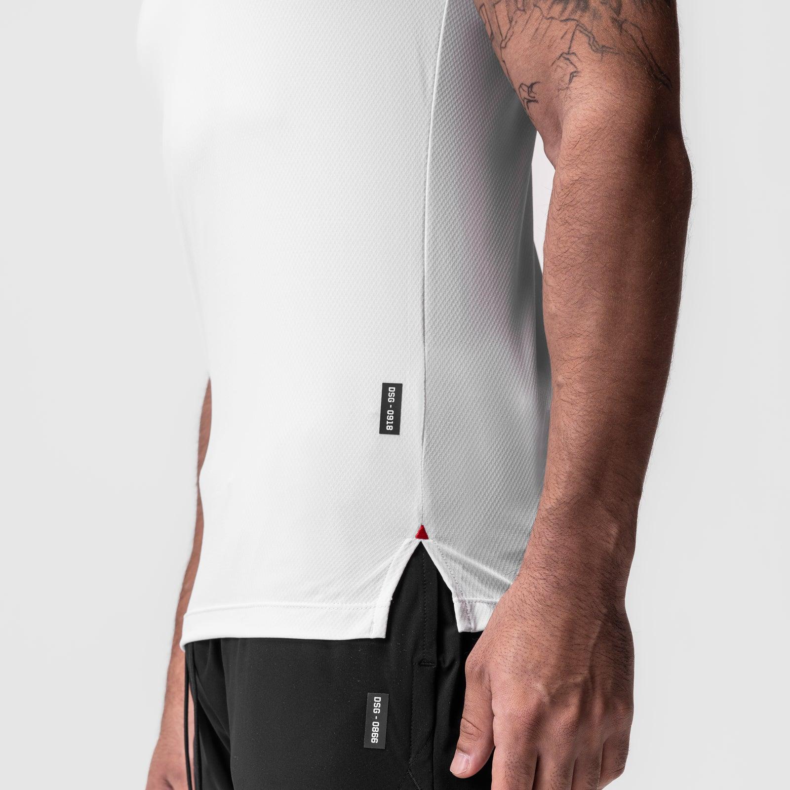 0918. AeroSilver® Fitted Tee - White Product Image