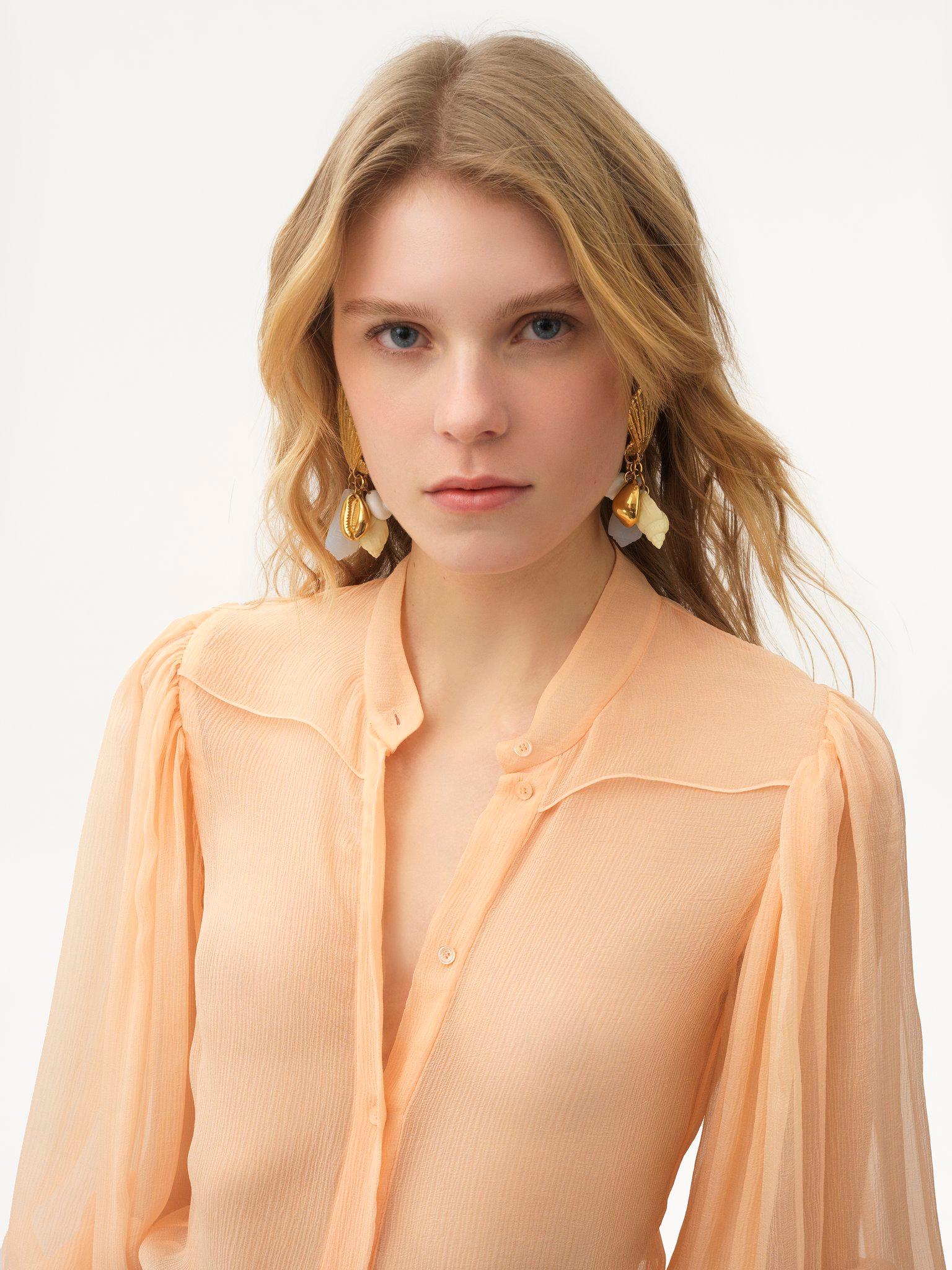 The Chloé Shells earrings Product Image