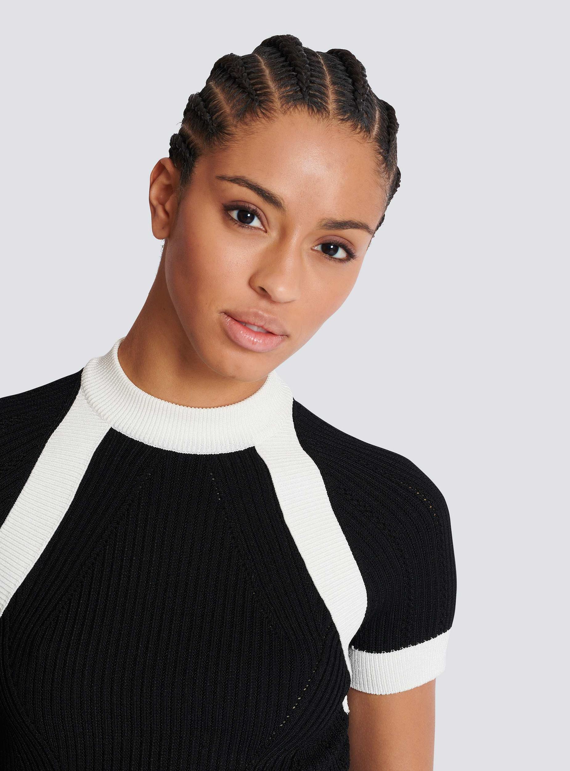 Short-sleeved knit top  Product Image