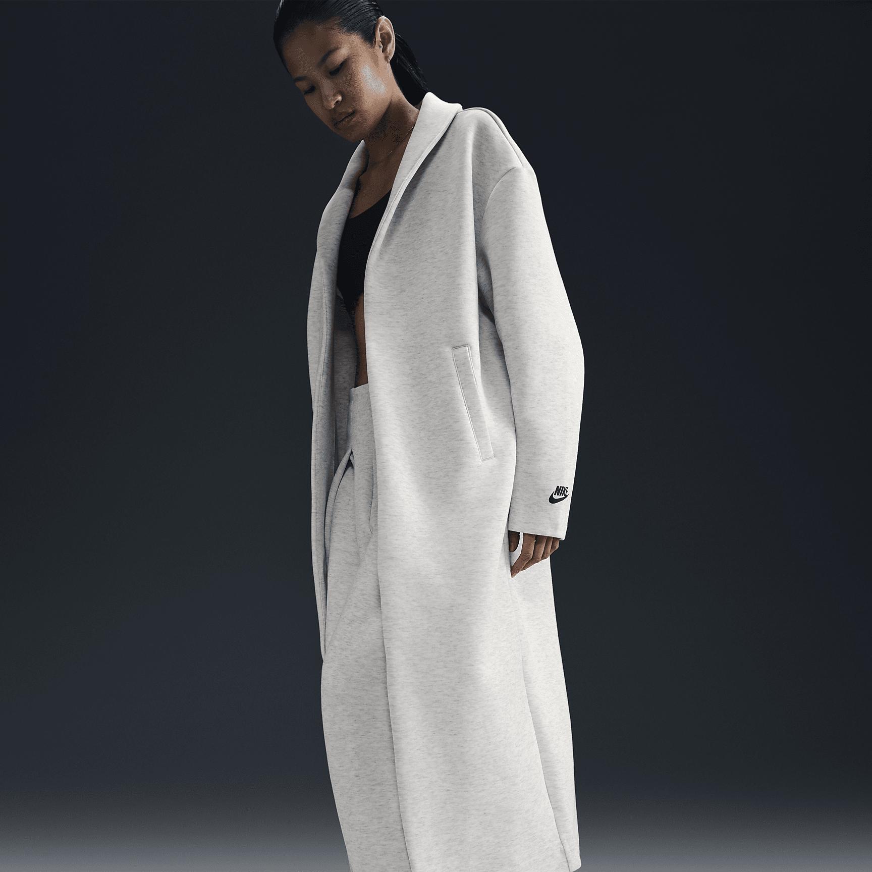 Nike Sportswear Tech Fleece Women's Oversized Duster Jacket Product Image