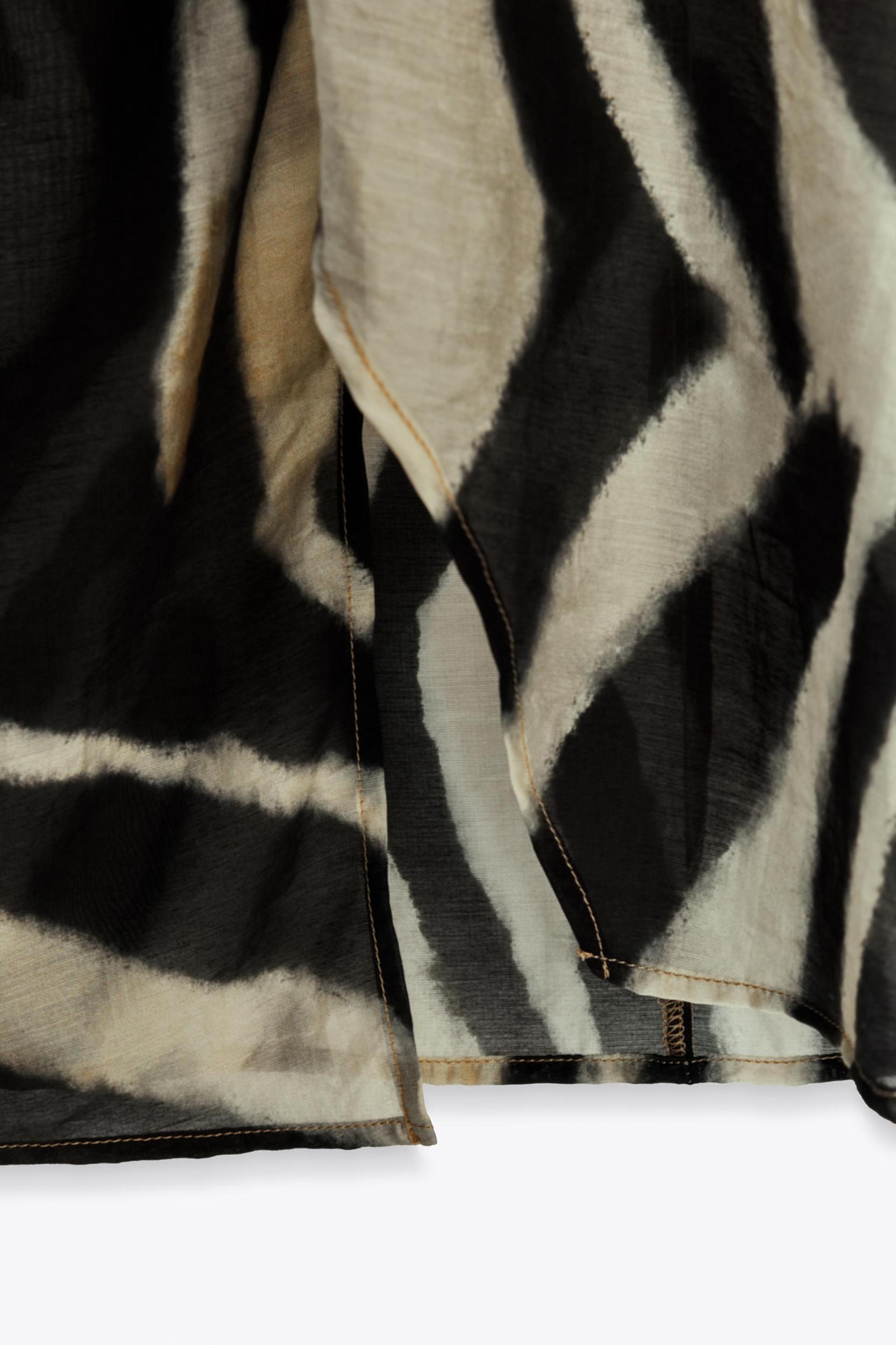 TEXTURED FLOWER TRIANGLE BIKINI TOP Product Image