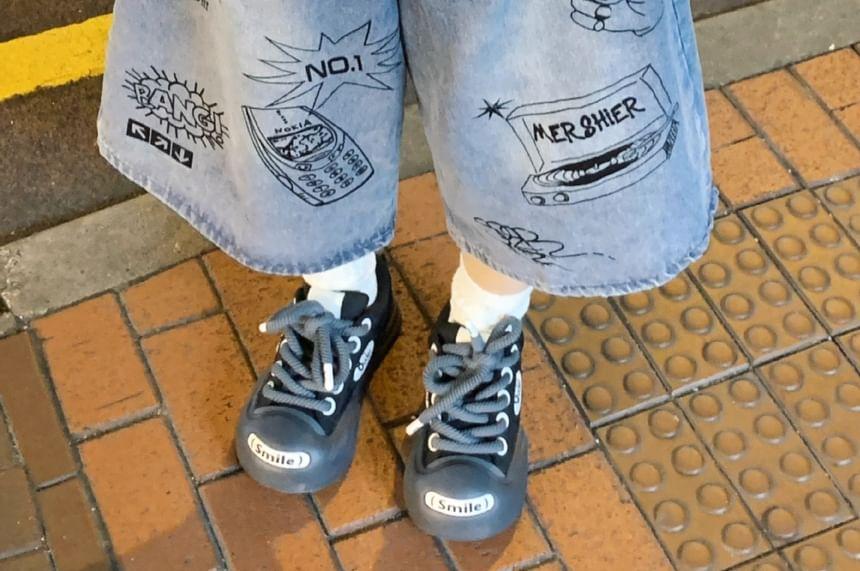 Mid Rise Patterned Print Washed Jorts Product Image