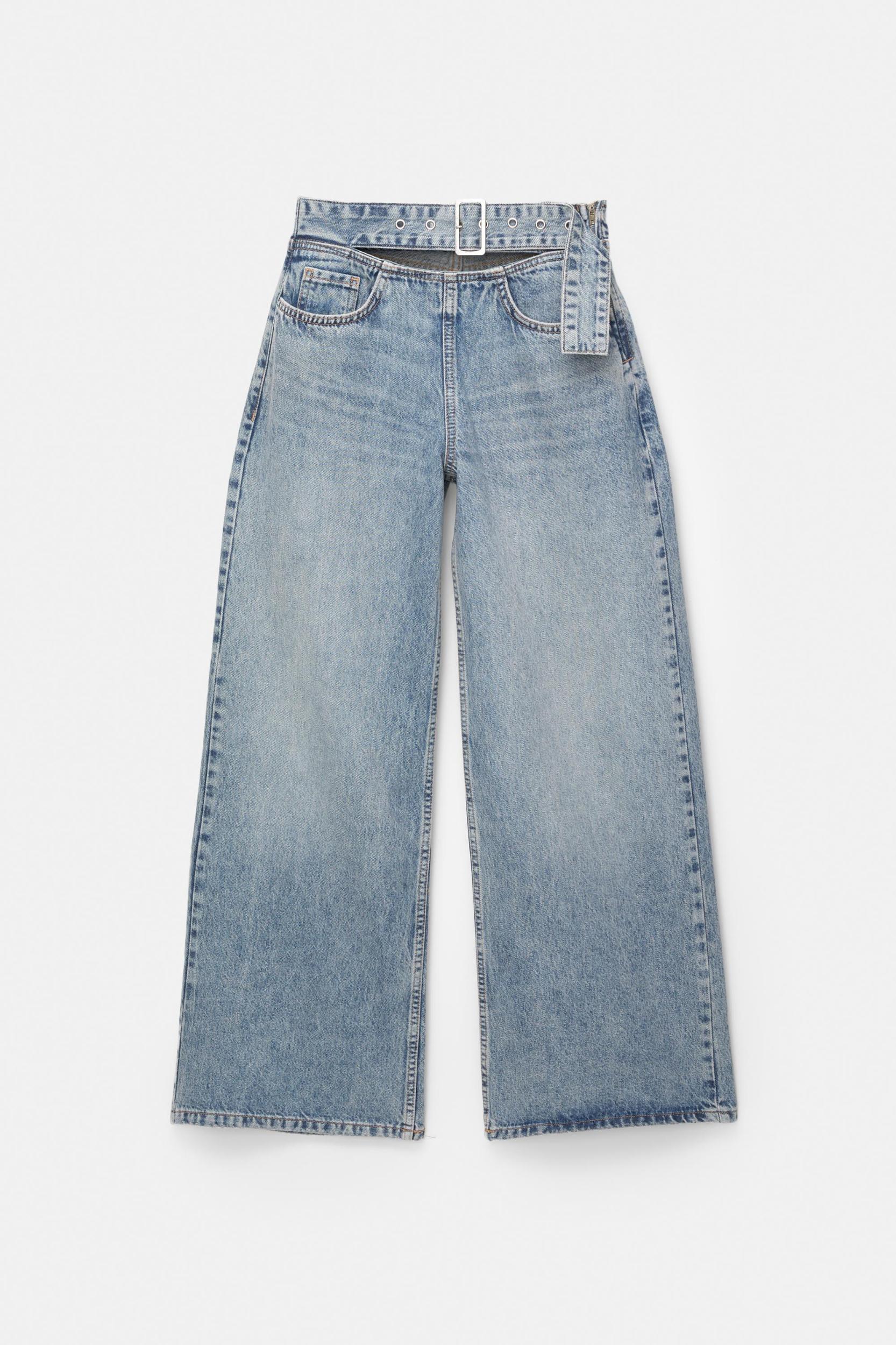 Wide-leg jeans with belt Product Image