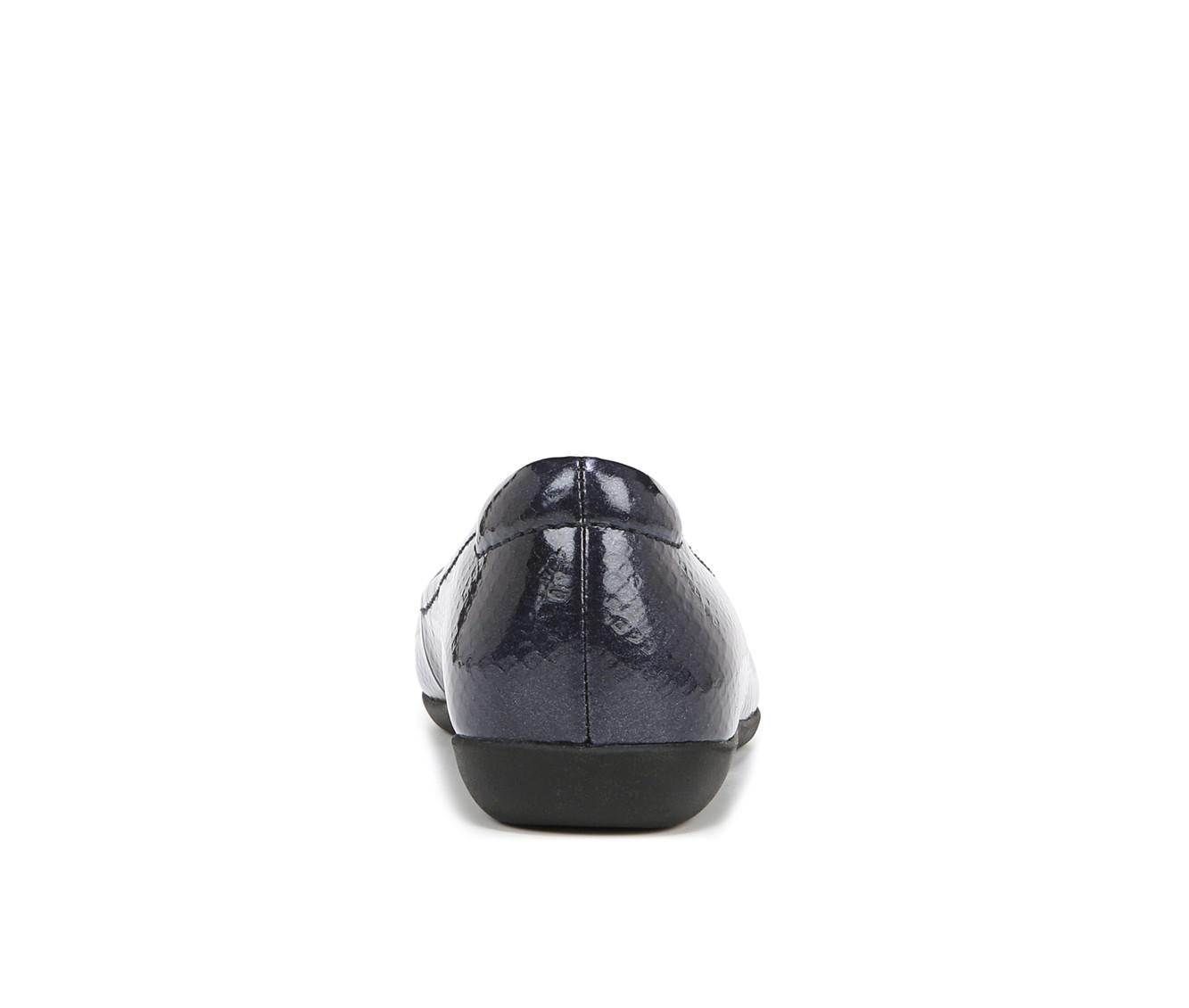 Women's Naturlizer Vivienne Flats Product Image
