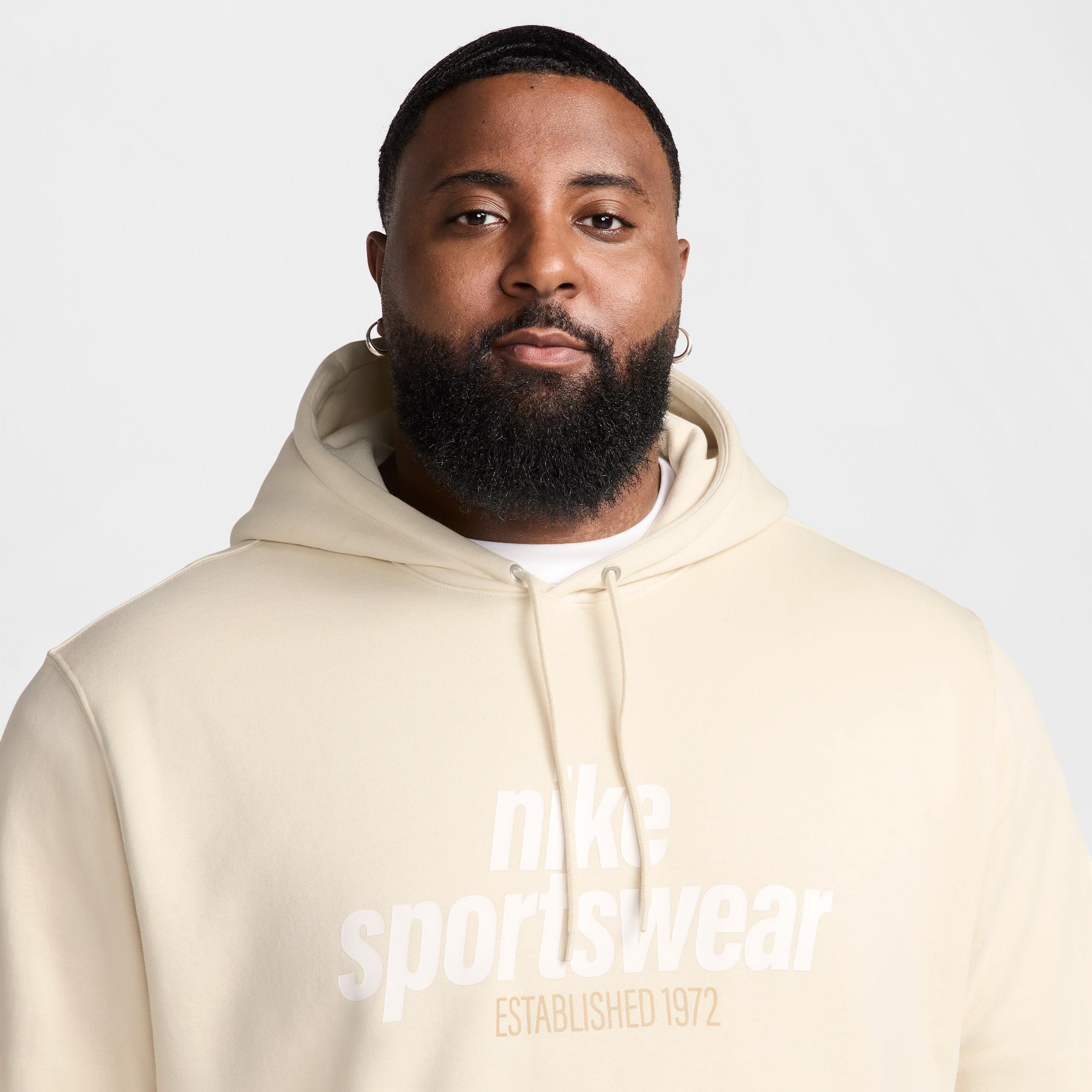 Nike Men's Club Fleece Pullover Hoodie Product Image