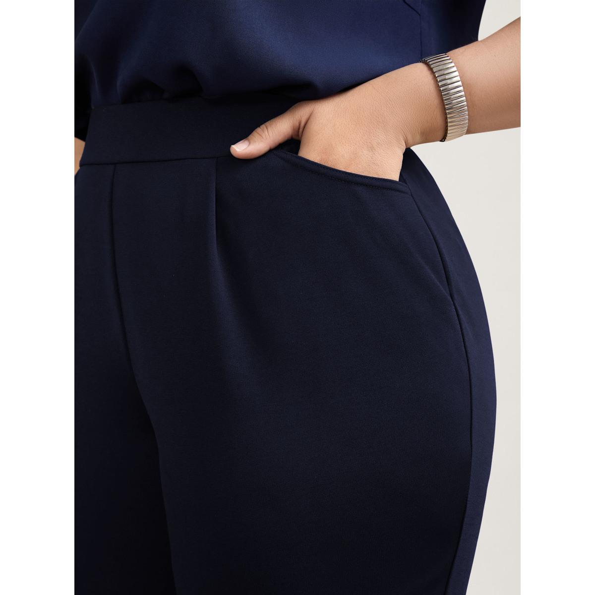 Plus Size Pleated Stretchy Waist Skinny-Fit Pants Women Black Office Bodycon Mid Rise Office Pants BloomChic 12/L Product Image