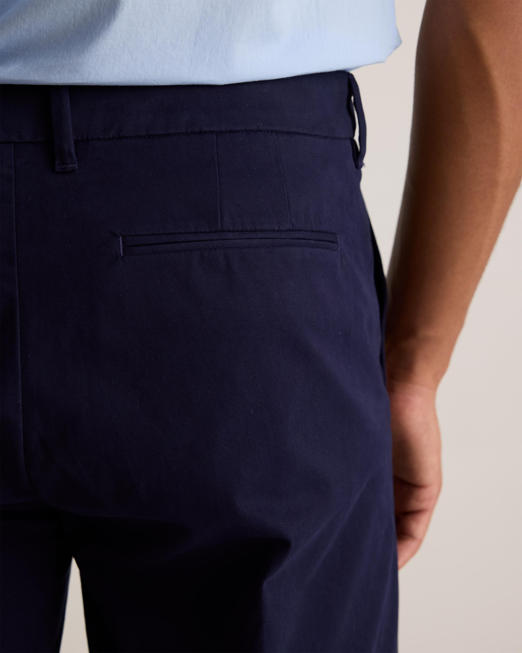 Quince | Men's Classic Stretch Chino Shorts 7" Organic Cotton Product Image