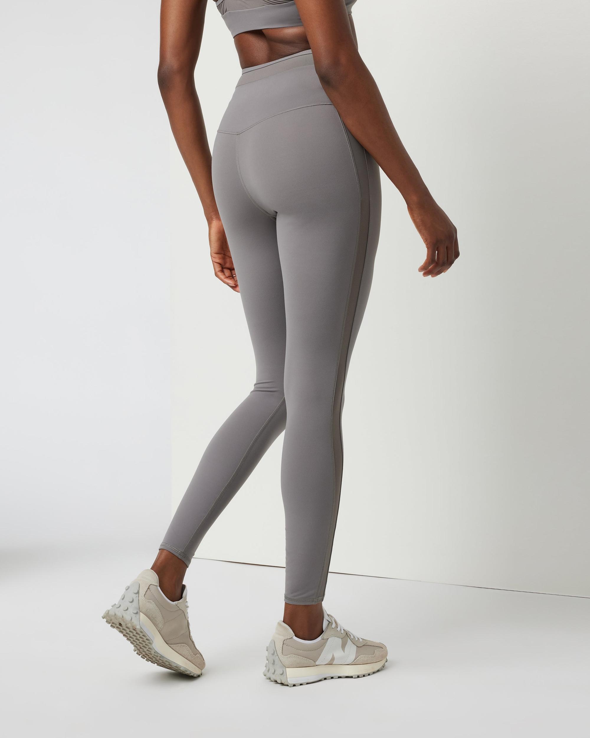 Hot Mesh Legging Product Image