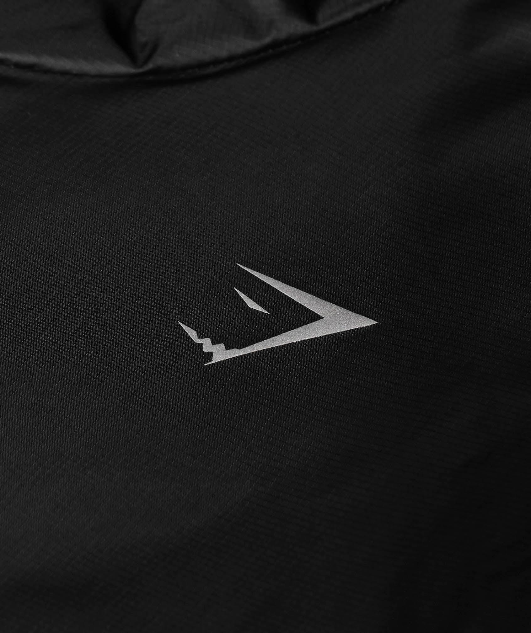 Running Windbreaker Product Image