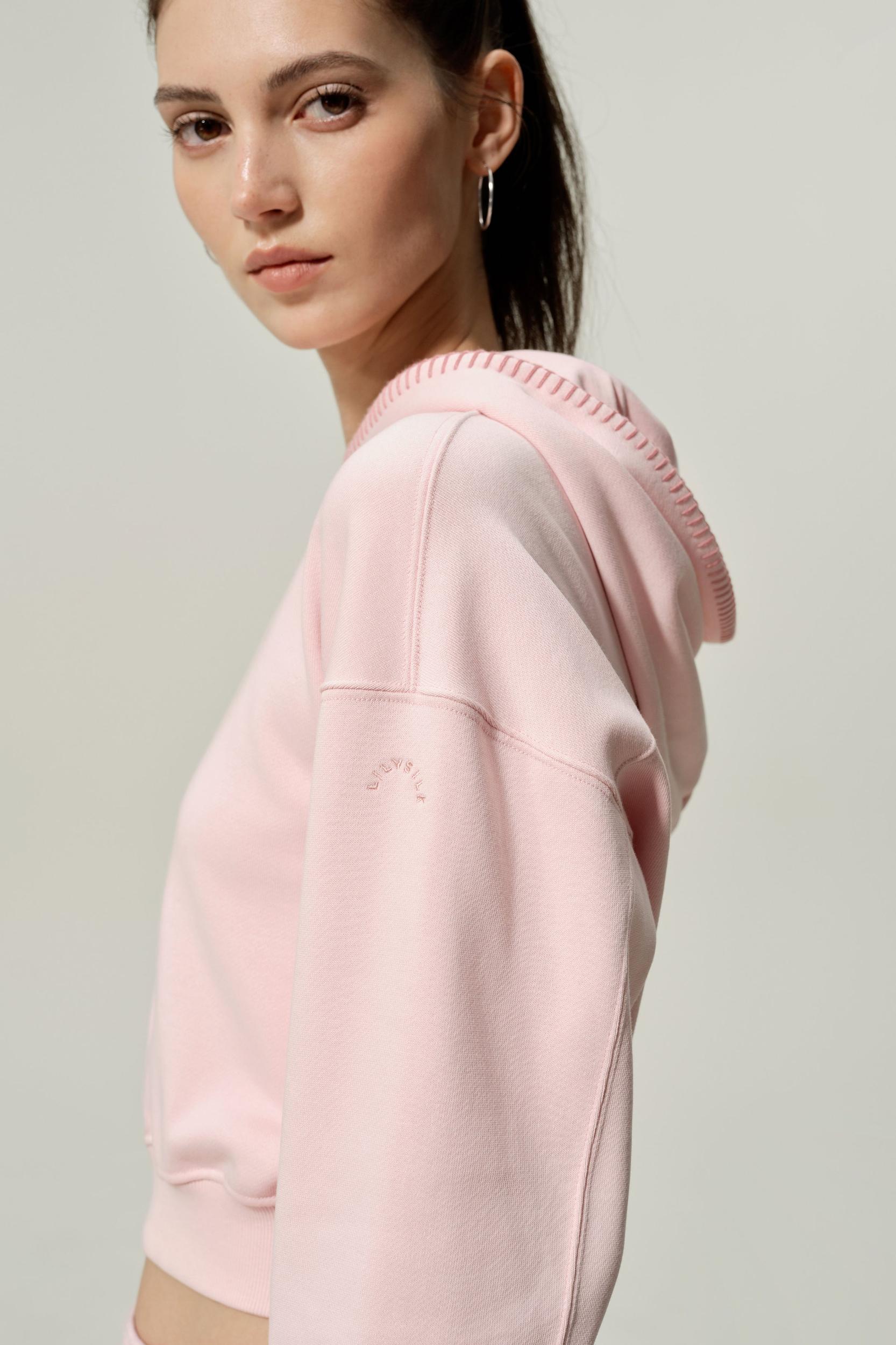 Seamflow Poise Pullover Product Image