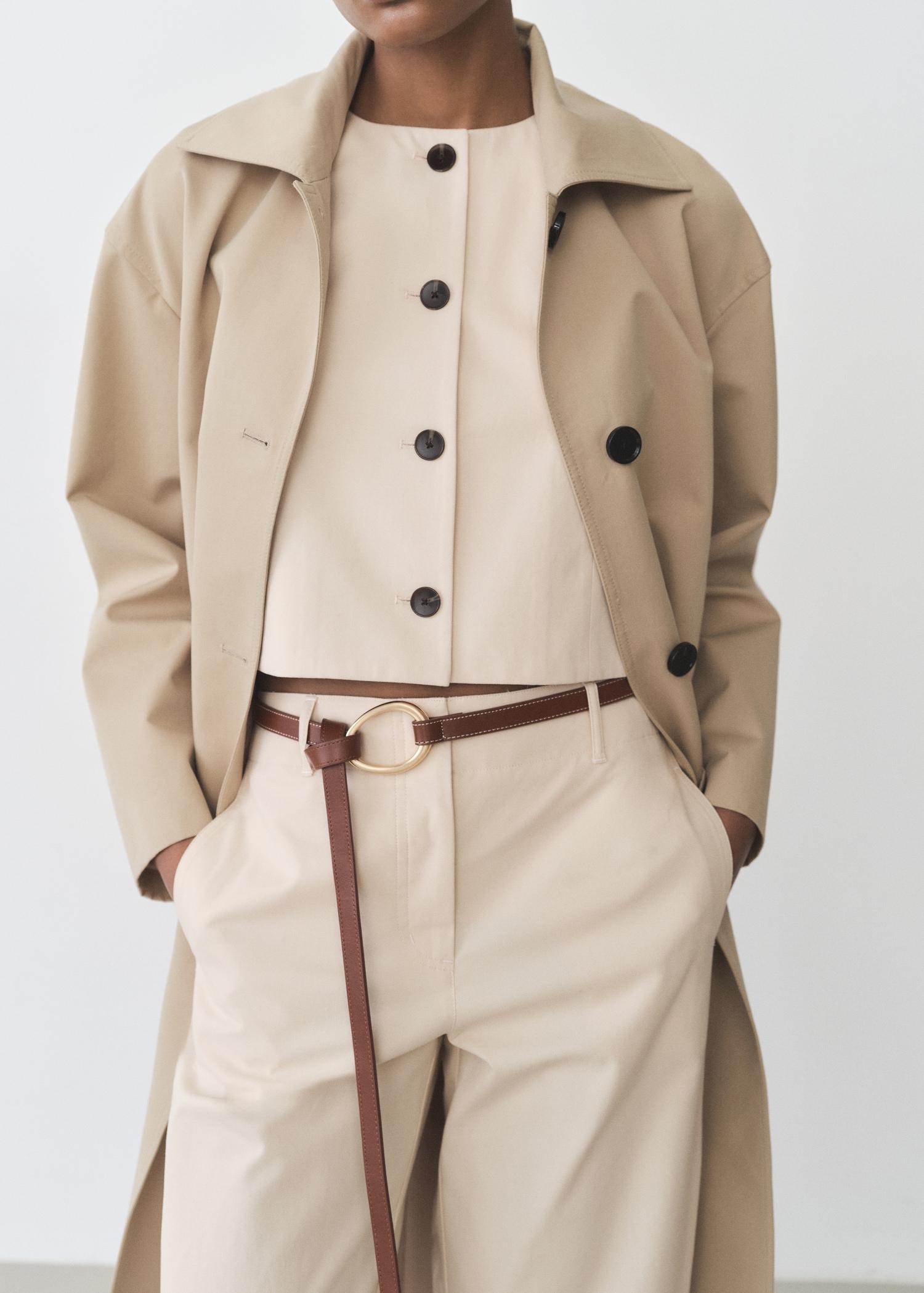 Cotton crop top with buttons - Women | MANGO USA Product Image