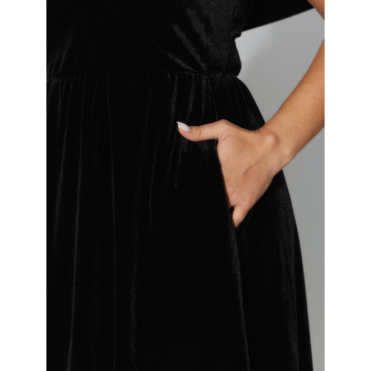 Plus Size Off-Shoulder Metallic Detail Pockets Midi Dress Black Women Formal One-shoulder neck Short sleeve Curvy BloomChic 26/4X Product Image