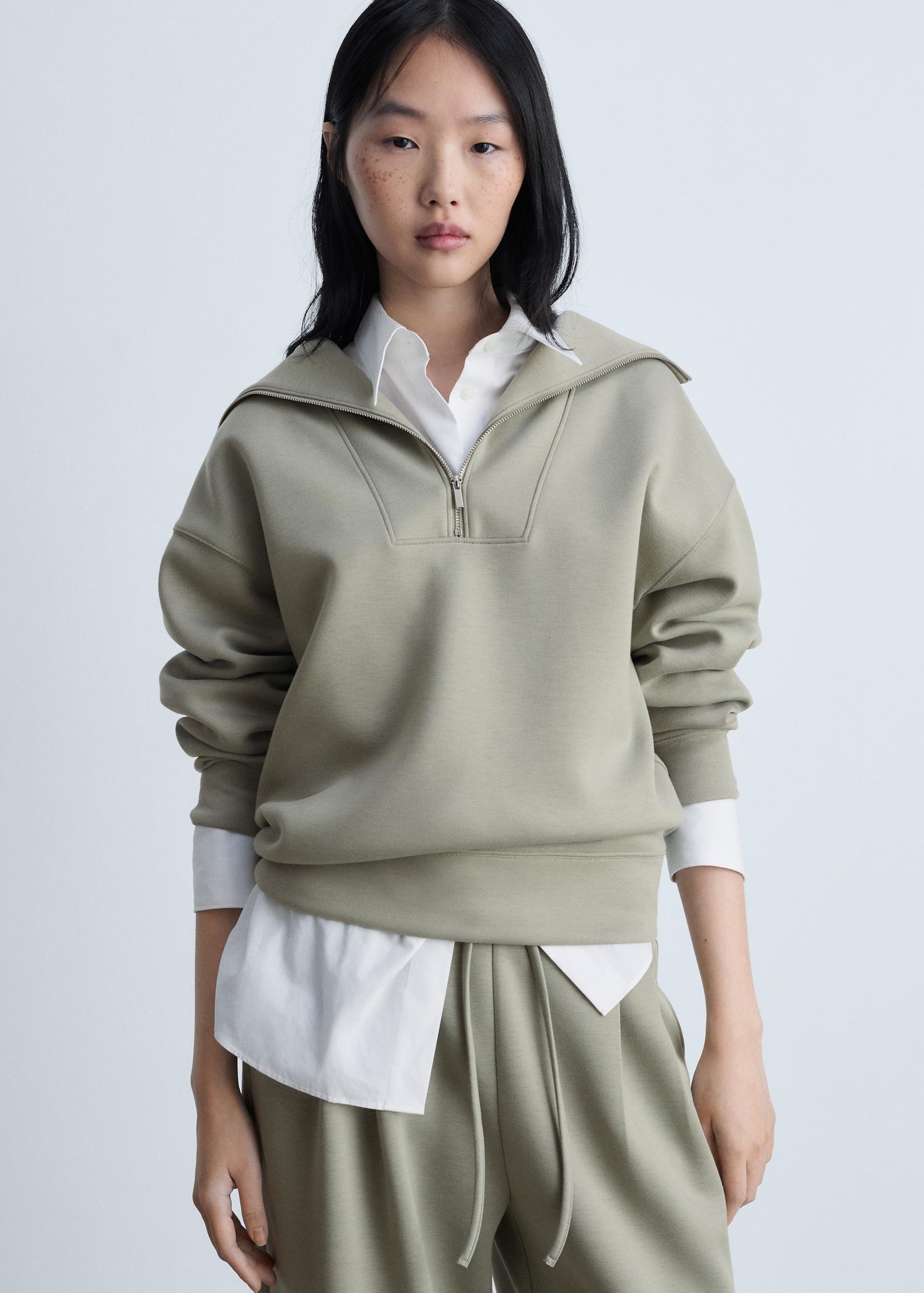 Knitted zip-neck sweatshirt - Women | MANGO USA Product Image