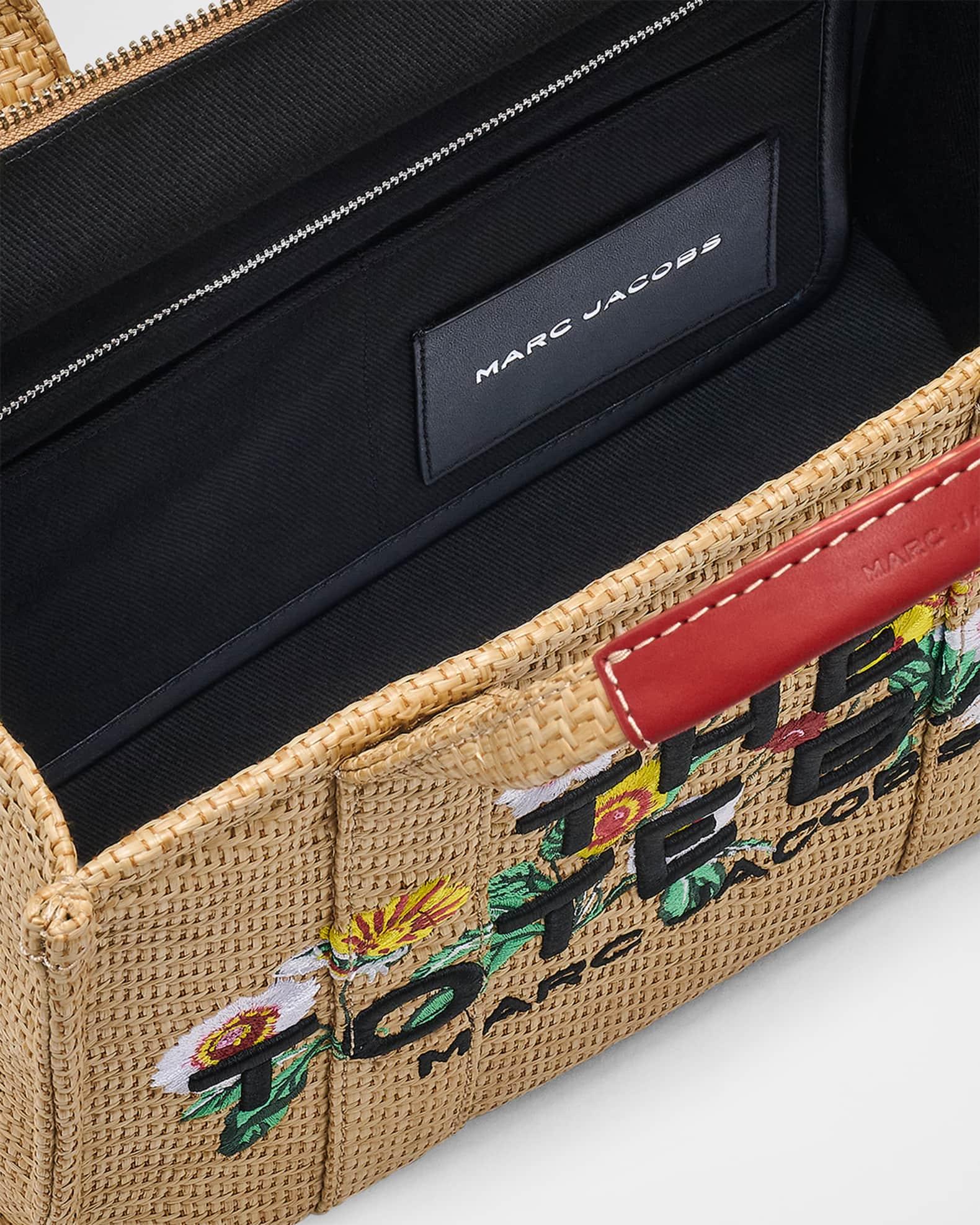 The Medium Tote Bag Product Image