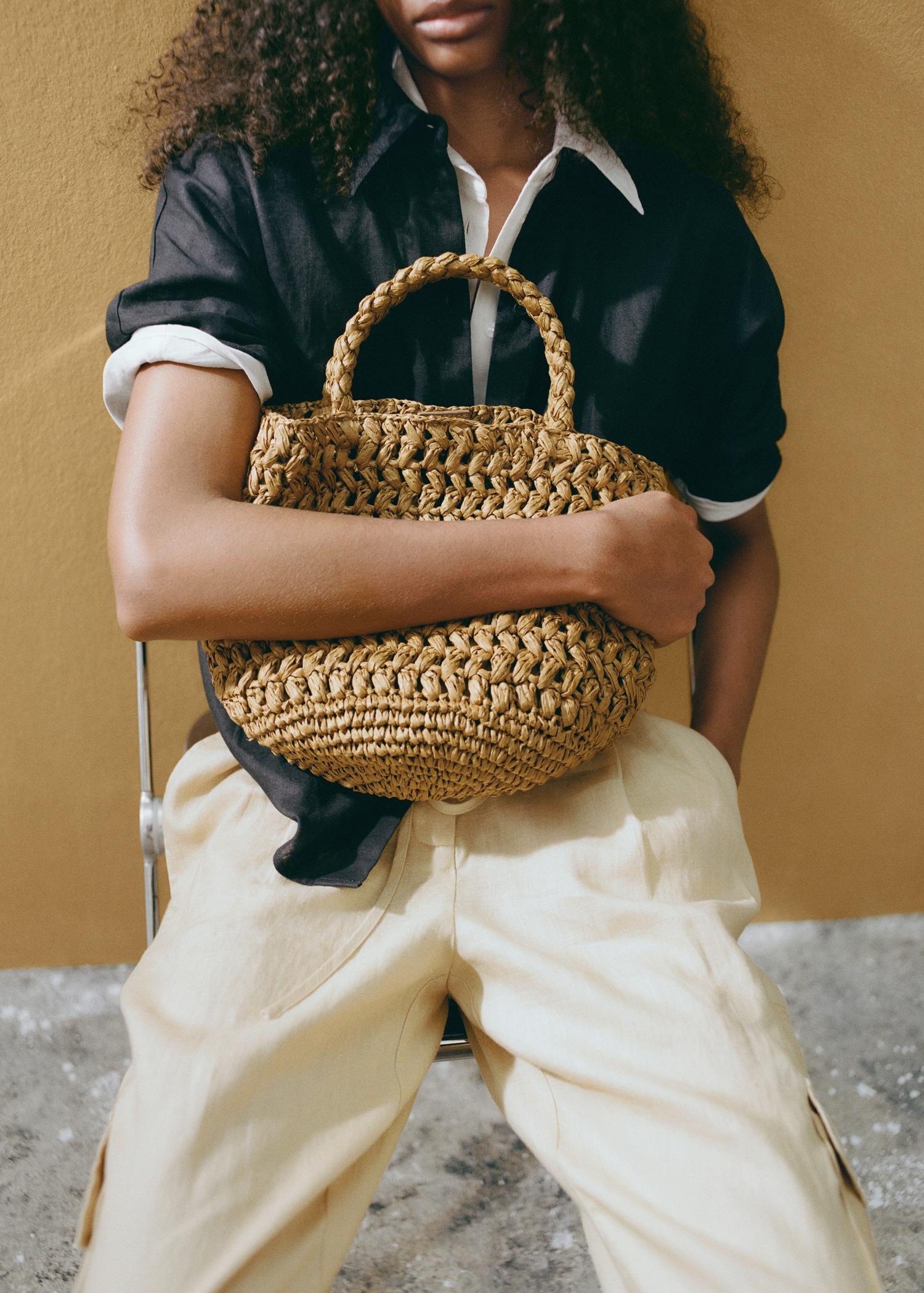 Natural-fiber double-handle bucket bag - Women | MANGO USA Product Image