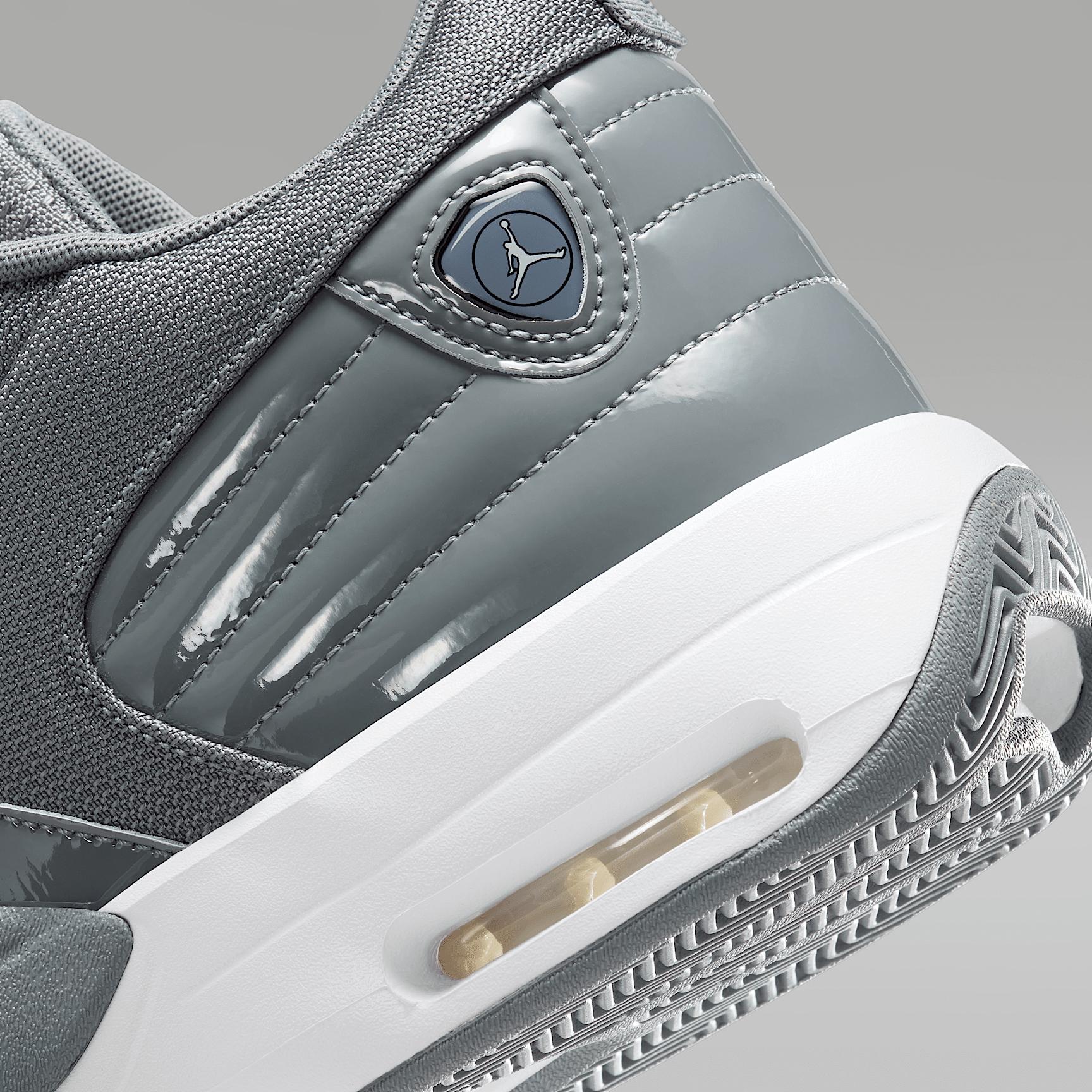 Mens Max Aura 6 Basketball Shoes Product Image