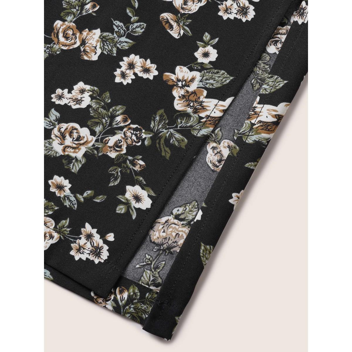 Plus Size Ditsy Floral Ties Split Hem Wide Leg Pants Women BlackFlower Boho Wide Leg High Rise Vacation Pants BloomChic 26/4X Product Image