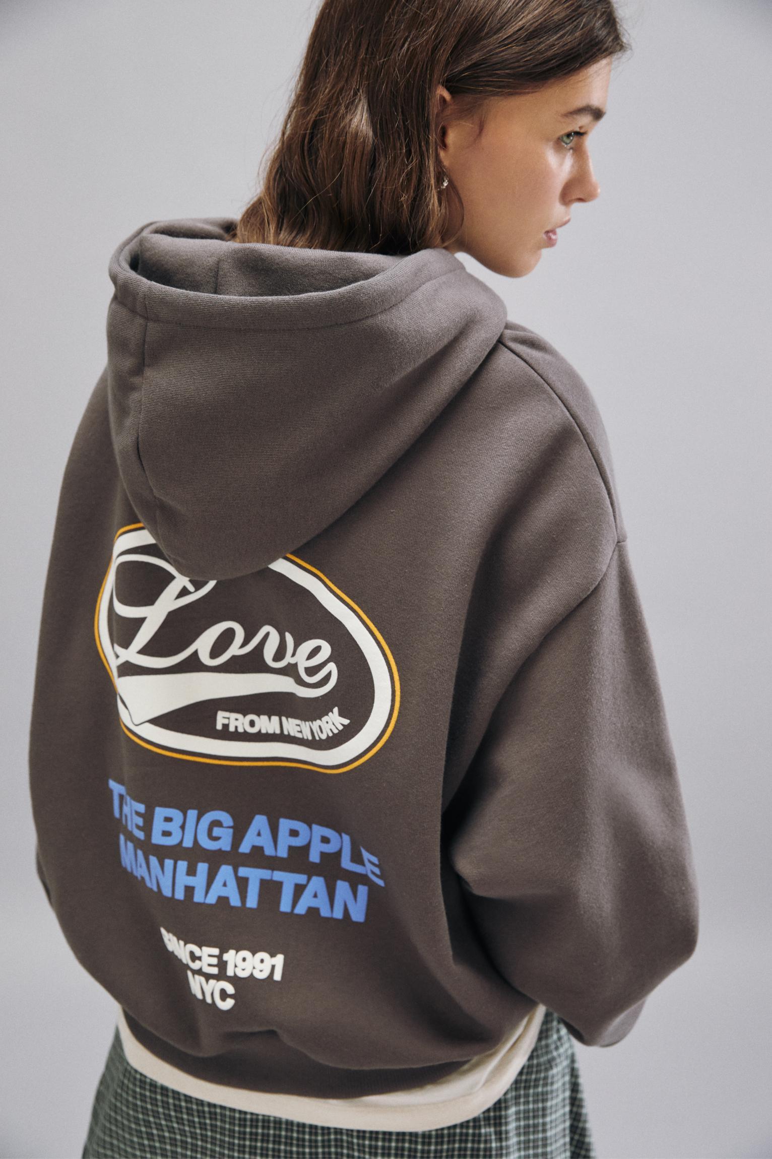 Clover graphic sweatshirt Product Image