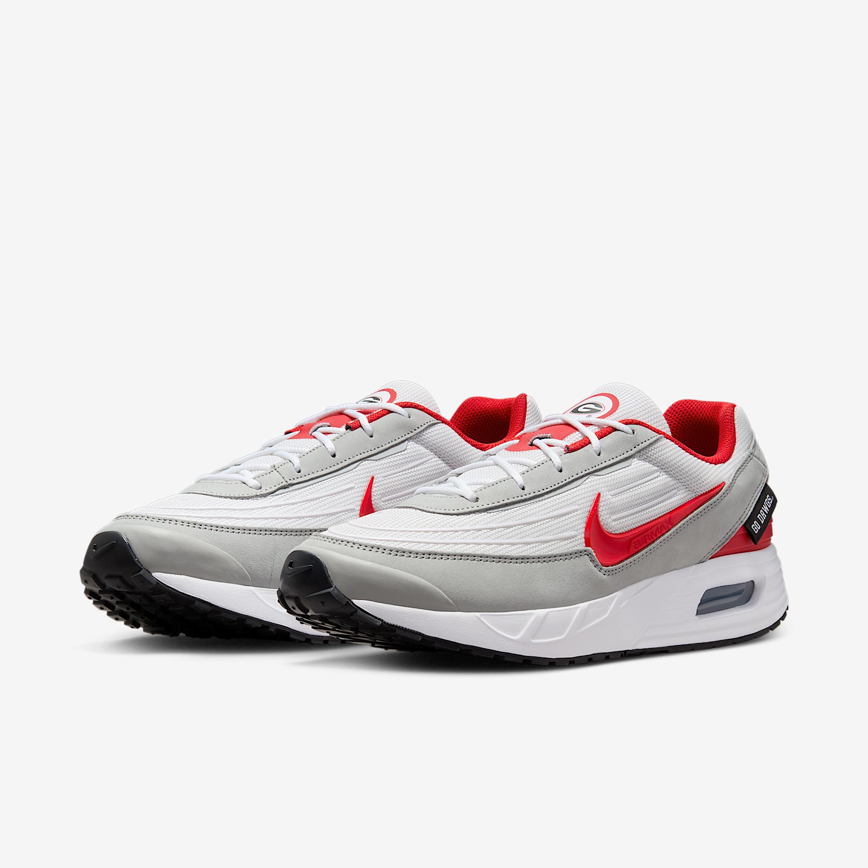 Chicago Bears Air Max Verse Nike Men's NFL Shoes Product Image