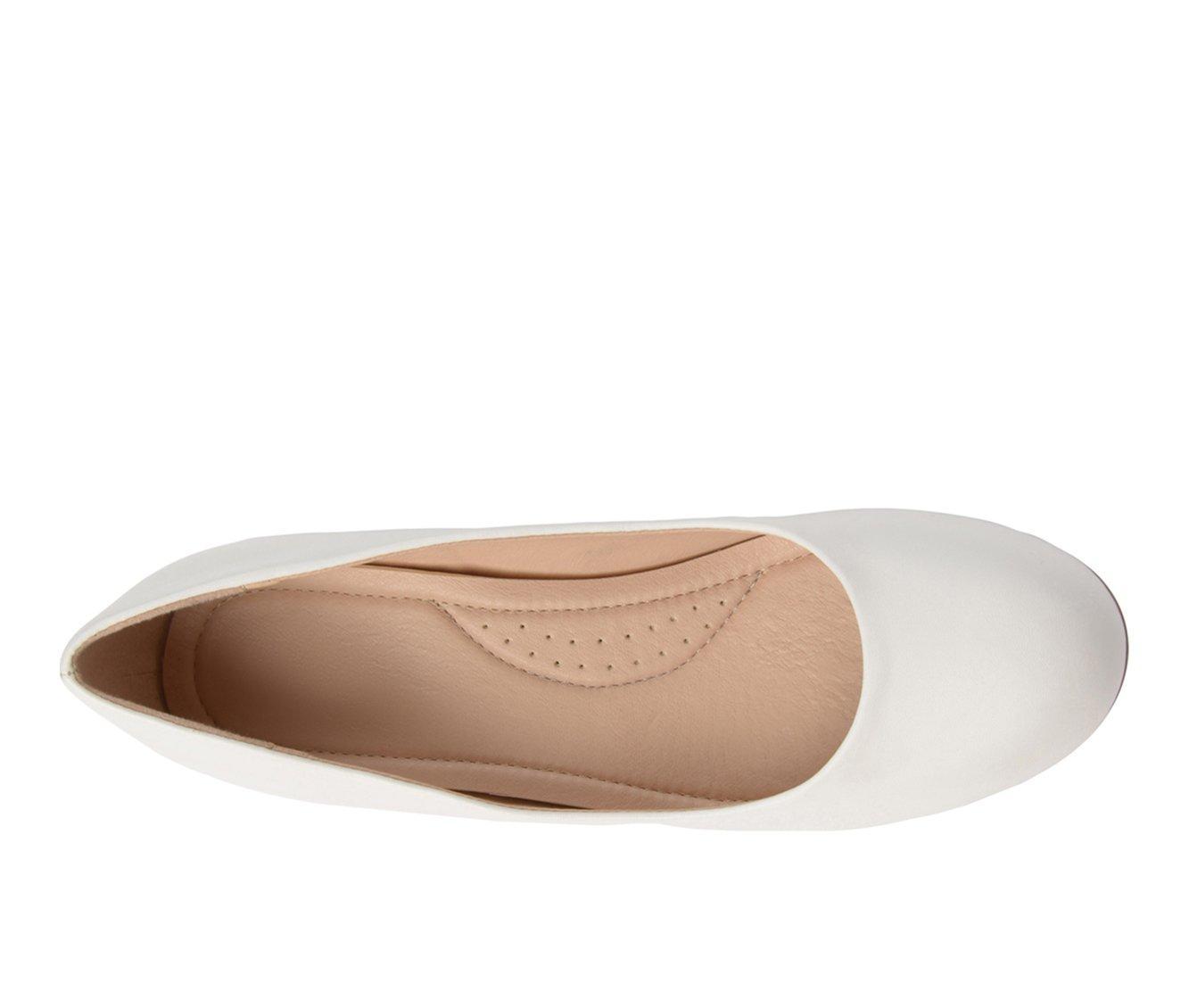 Women's Journee Collection Saar Pumps Product Image