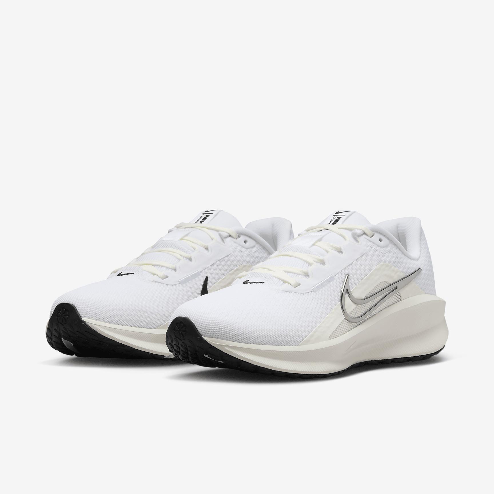 Nike Downshifter 13 Women's Road Running Shoes Product Image