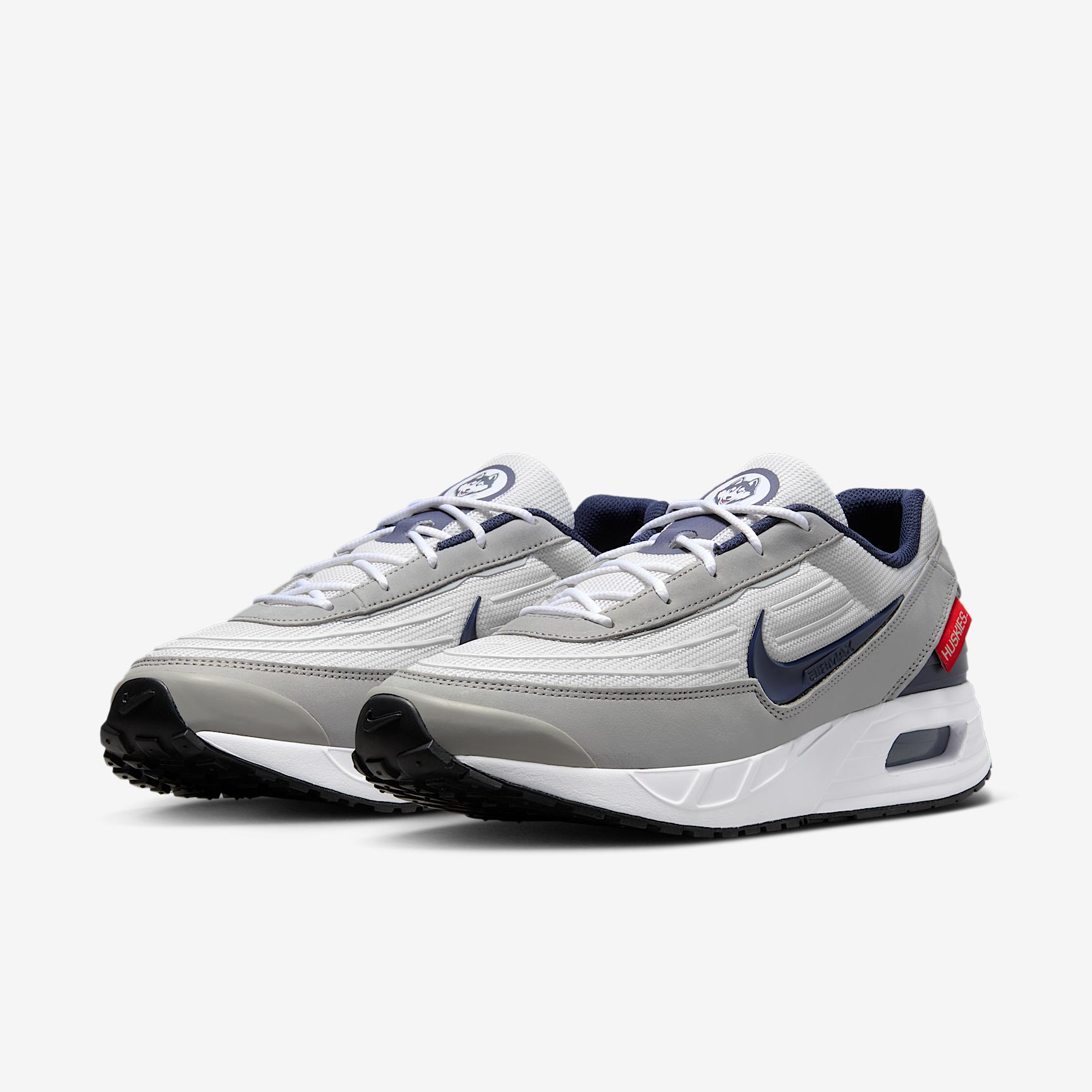 Nike Men's College Air Max Verse (UConn) Shoes Product Image