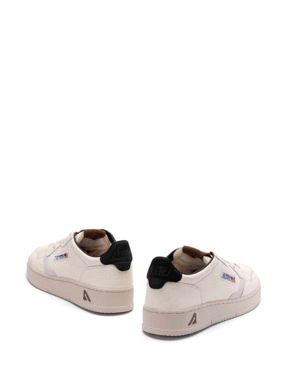 Aulmle sneakers  Product Image