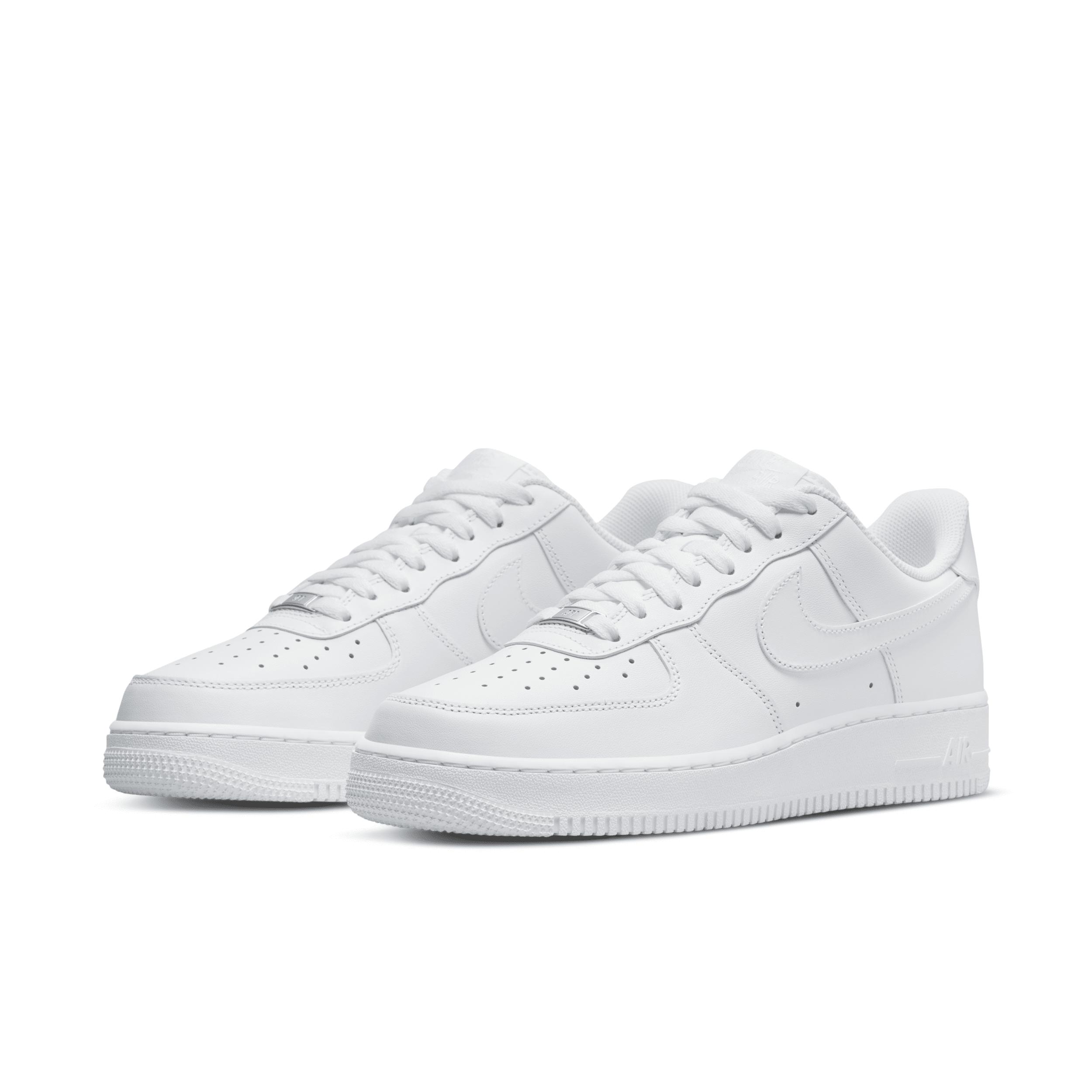 Nike Mens Air Force 1 07 Shoes | CW2288-111 Product Image