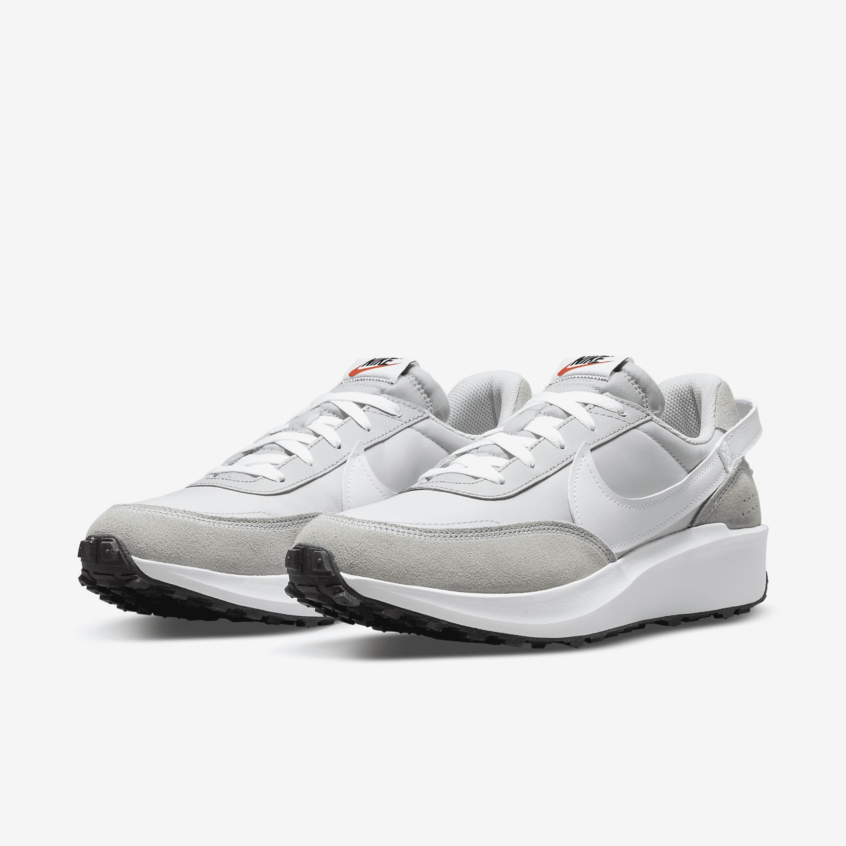 Nike Men's Waffle Debut Shoes Product Image