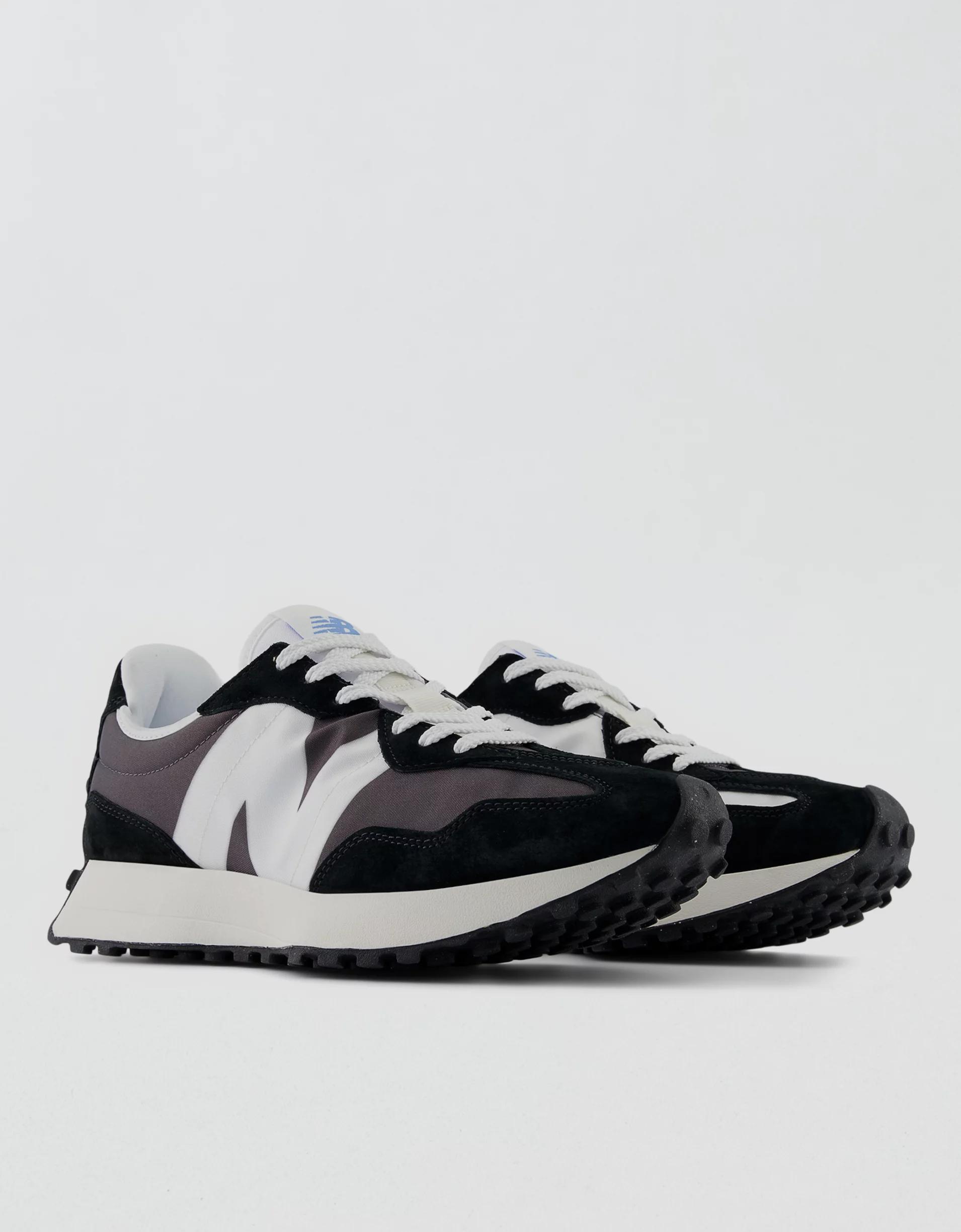 New Balance 327 Sneaker Product Image