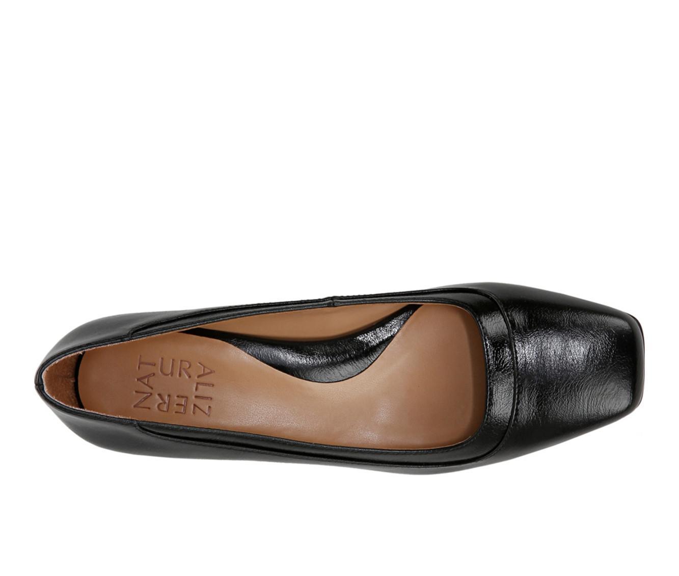 Women's Naturlizer Huntley Pumps Product Image