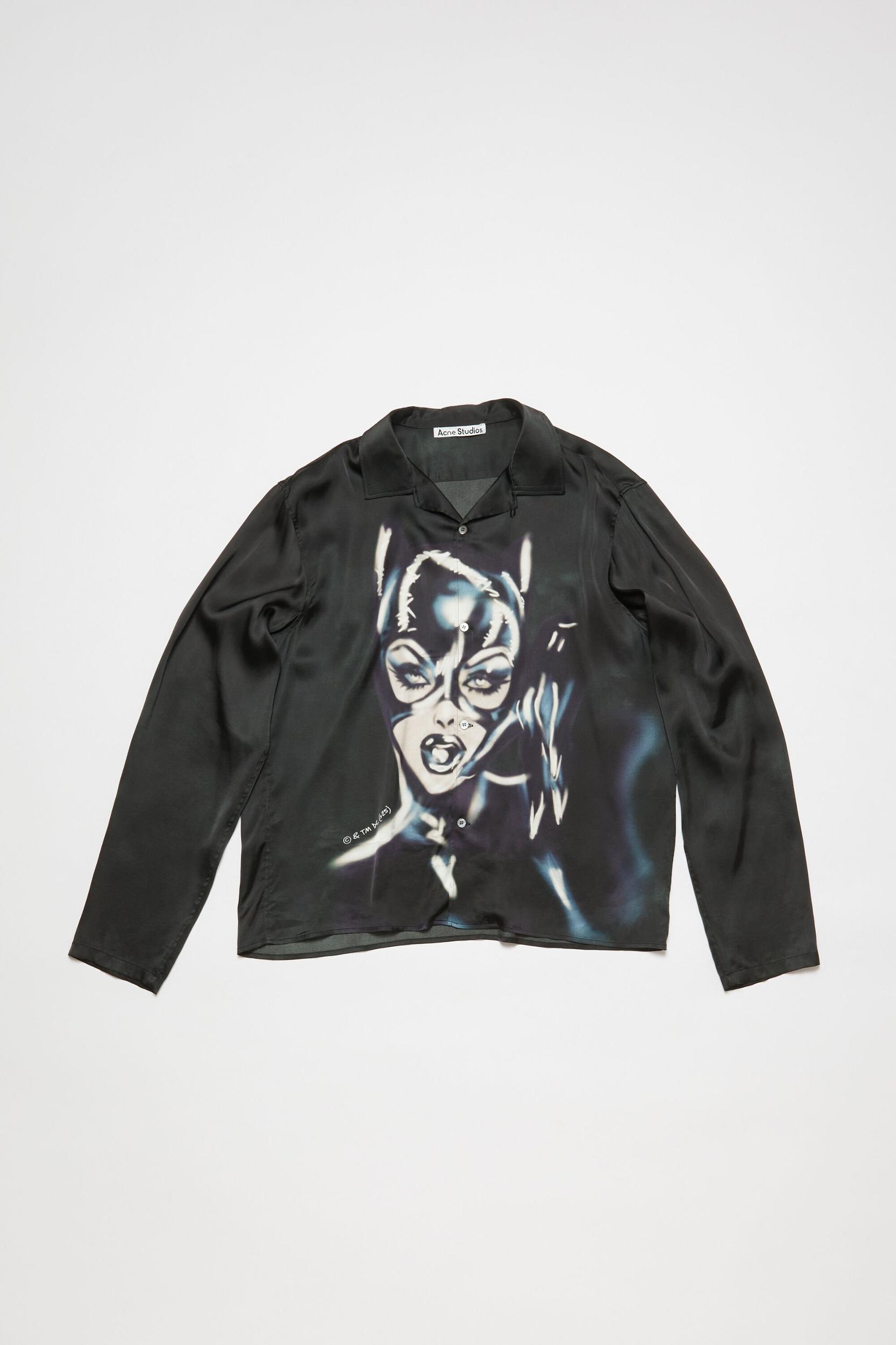 Button-up shirt printed Product Image