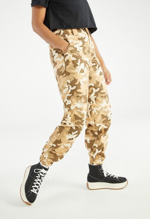 JustFab Margaux Platform Loafer Pump Womens Black/ White Size 8.5 Product Image